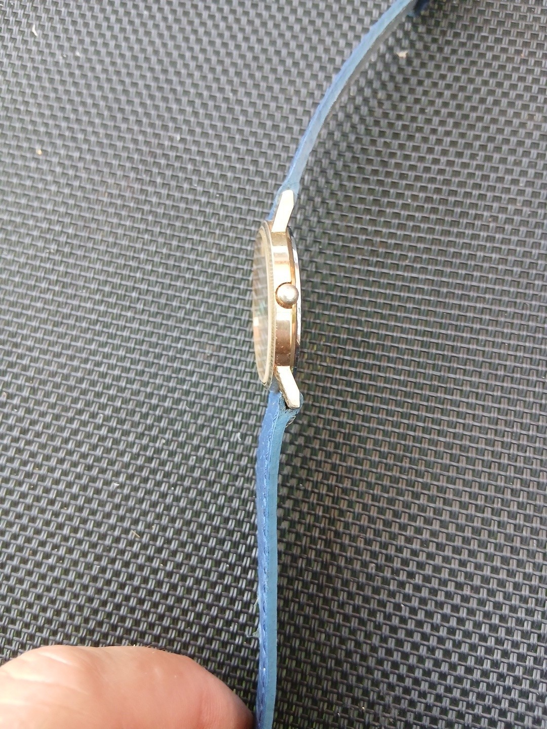 seiko quartz vintage gold plated 70 plating to overhaul missing battery