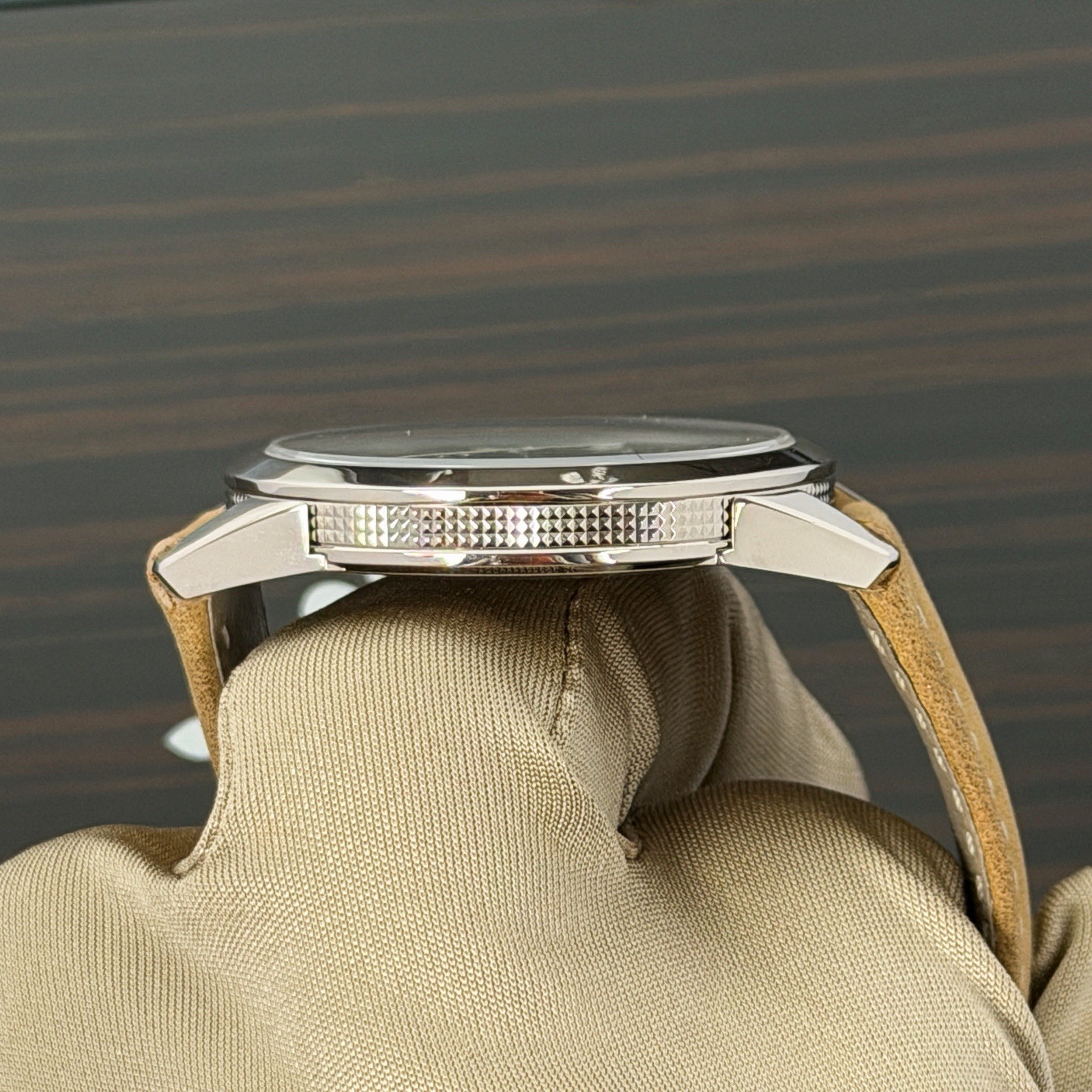 Patek Philippe Calatrava Gray Men’s Watch – 5226G-001