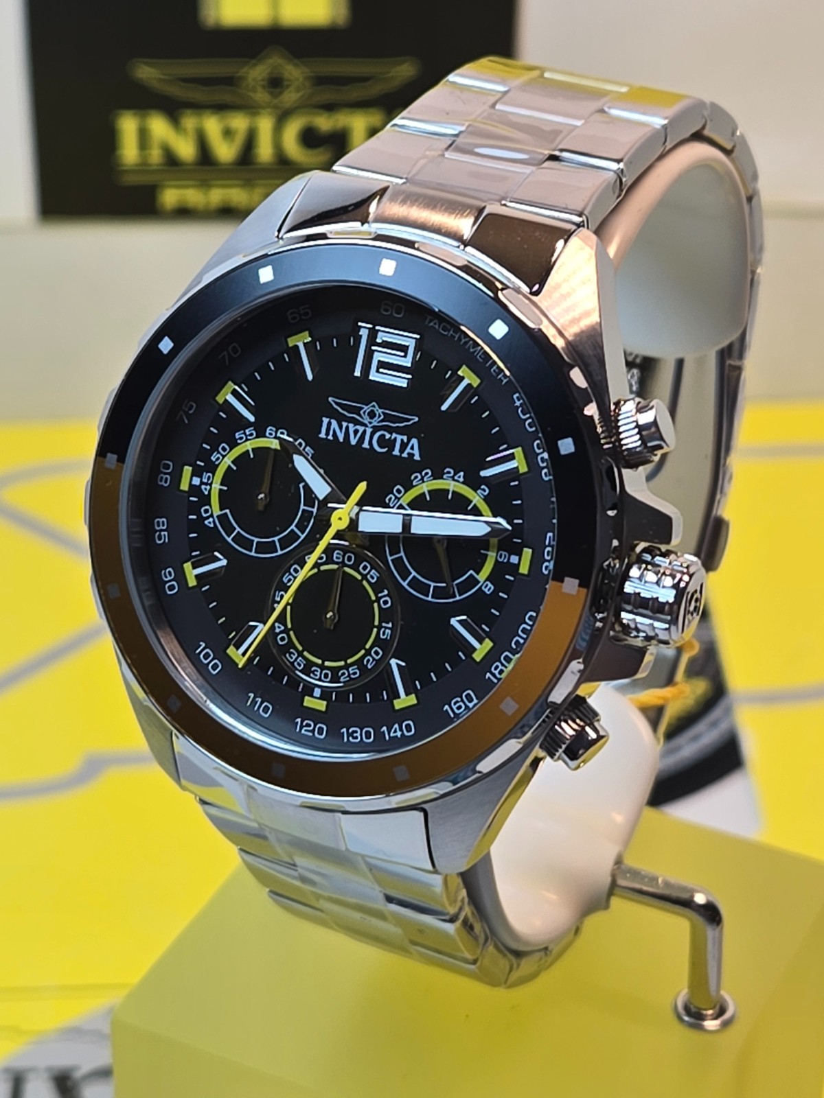 Invicta Special Edition Replica Racing Car w/ Invicta 44mm Speedway Bundle