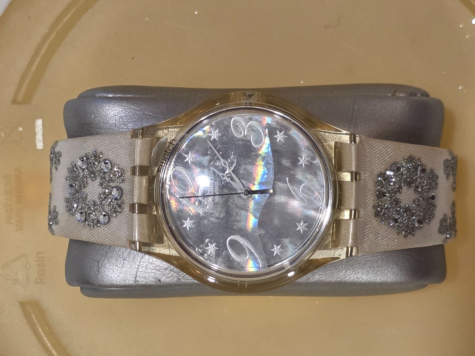 Rare Vintage 2006 Swatch ARCTIC TOUCH SUJZ100S Christmas Special Limited Edition
