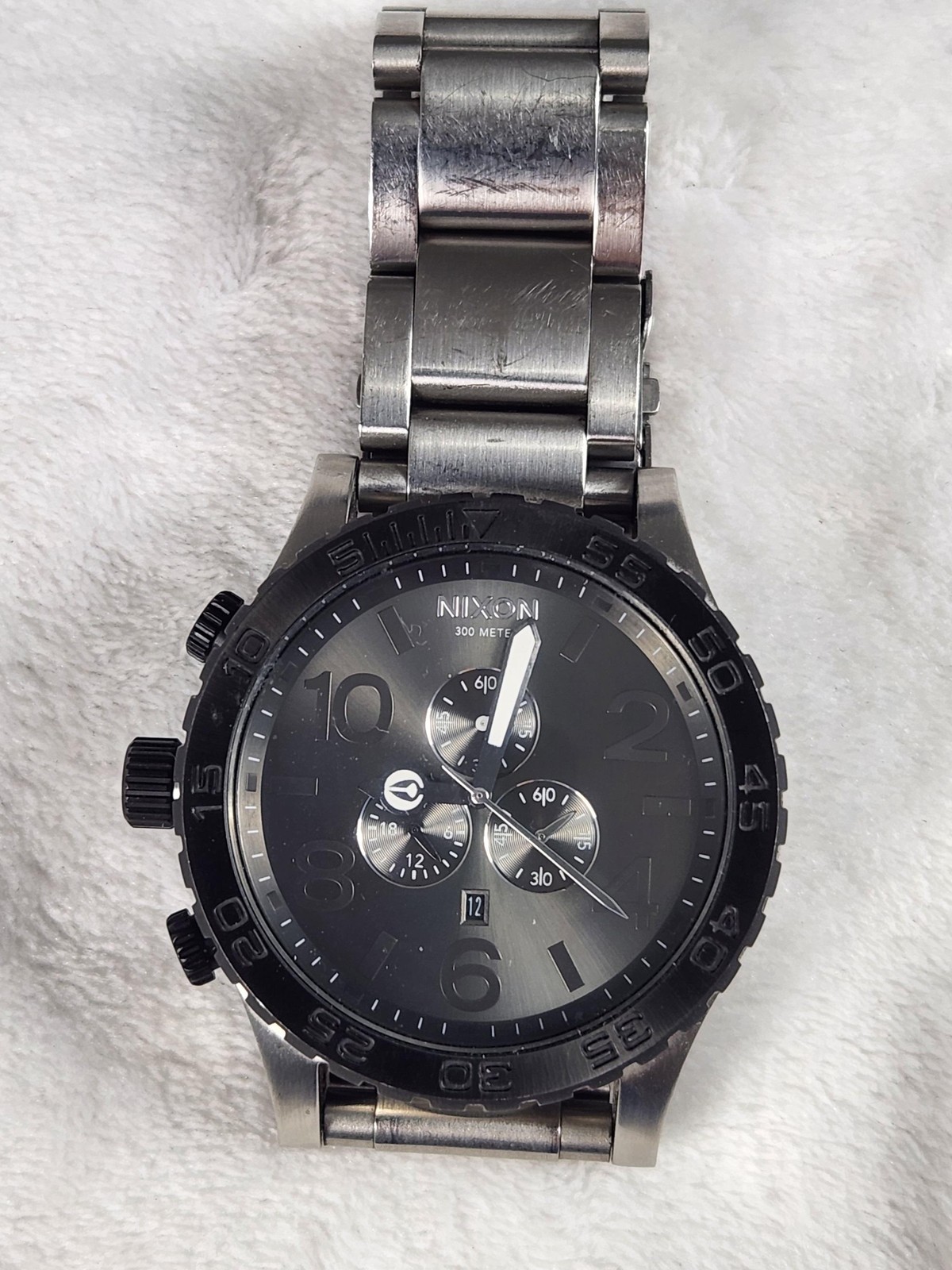 Nixon 51-30 Chrono Simplify Mens Watch 51mm Gray Dial Black Bezel 300M Steel