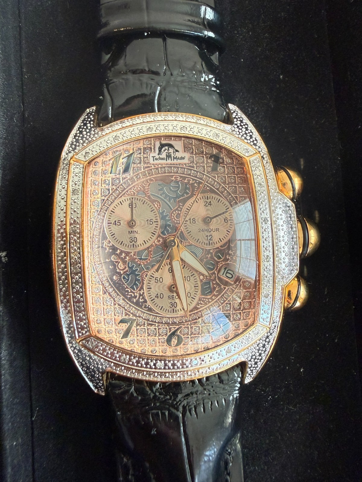 Techno Master Men’s Diamond Watch TM 2063 Stainless Steel W/E Bands New Battery