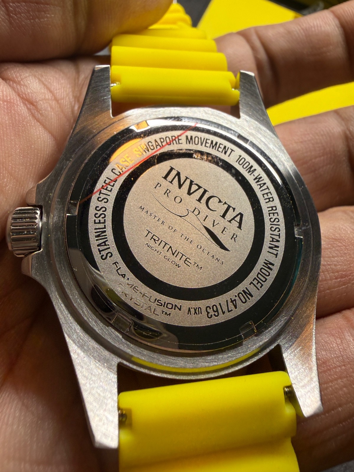 Invicta Pro Diver Shark yellow Mens watch 43mm #diver #watches NWT