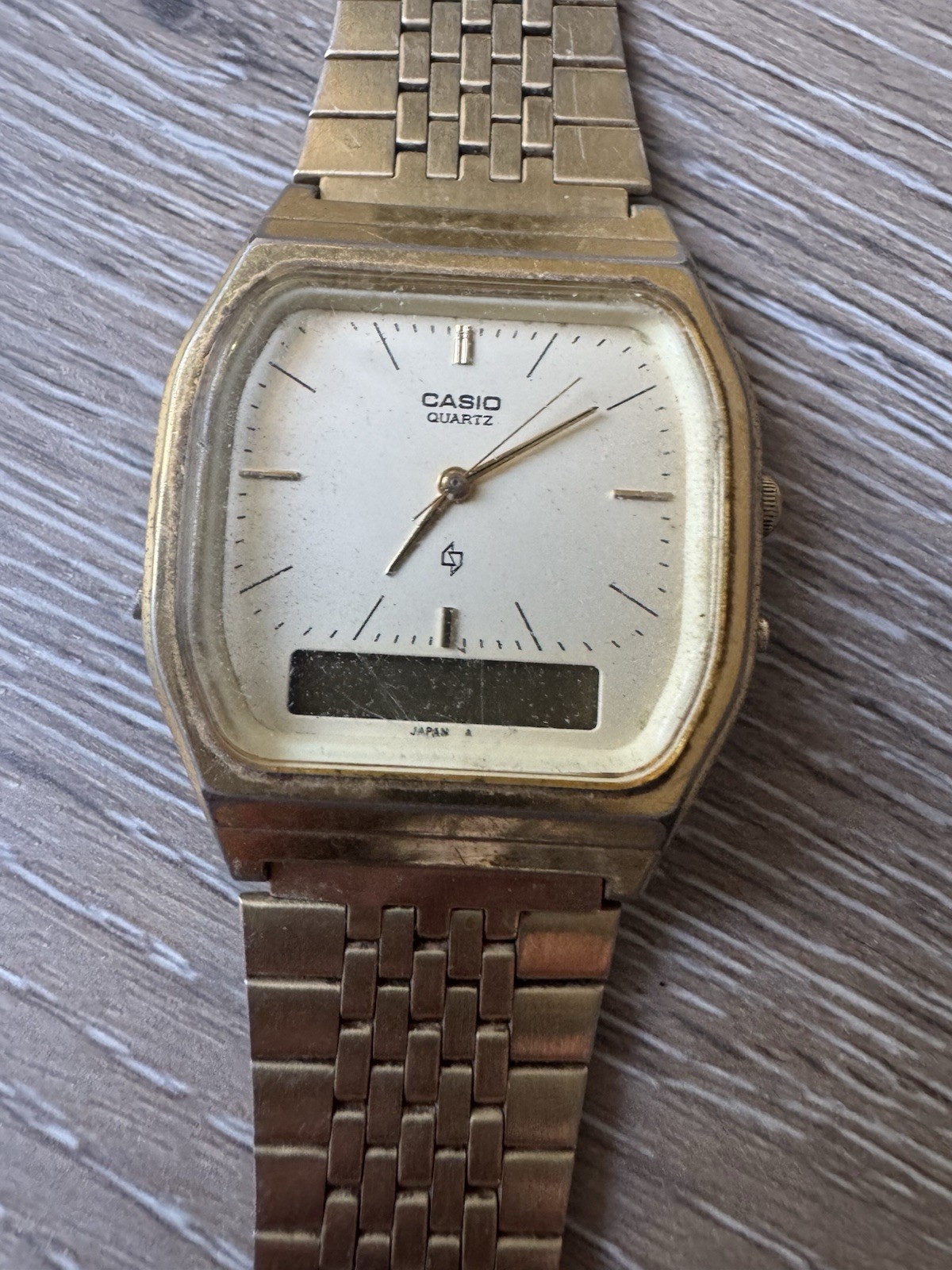 Casio AQ-340G Quartz Analog-Digital Gold Square Bracelet Watch White Dial 30mm