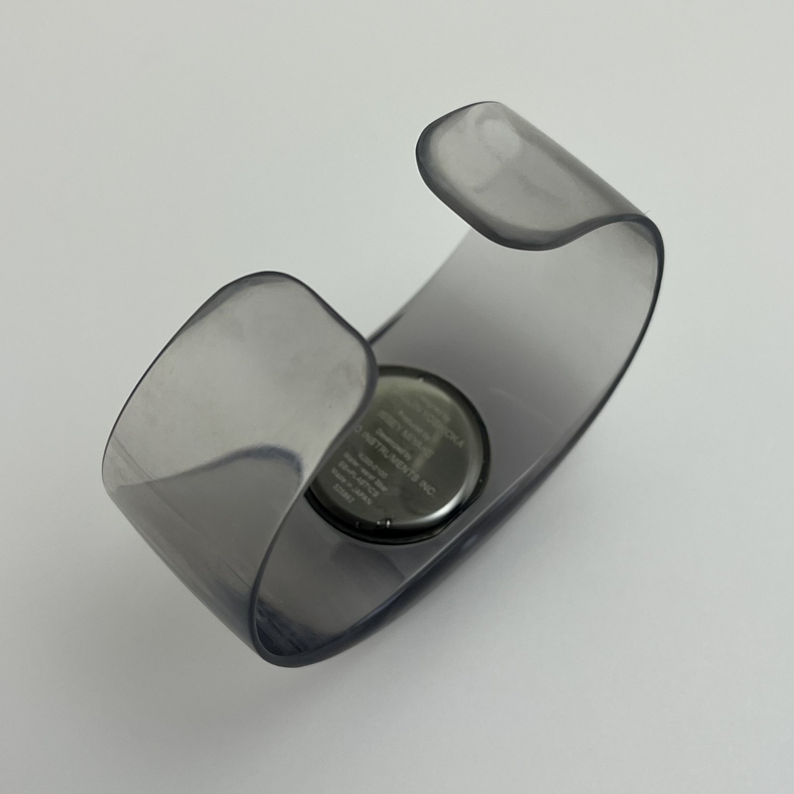 Seiko Issey Miyake O Tokujin Yoshioka SILAW002 Smoke Qz Japan Bangle Watch #923A