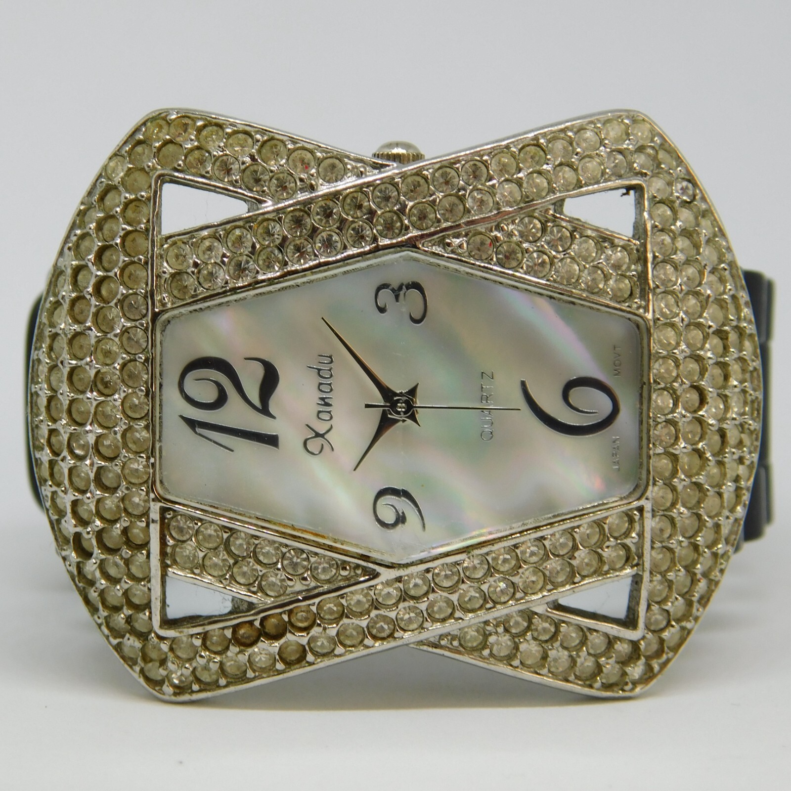 Xanadu Mineral Crystal Quartz Analog Women’s Watch New Battery