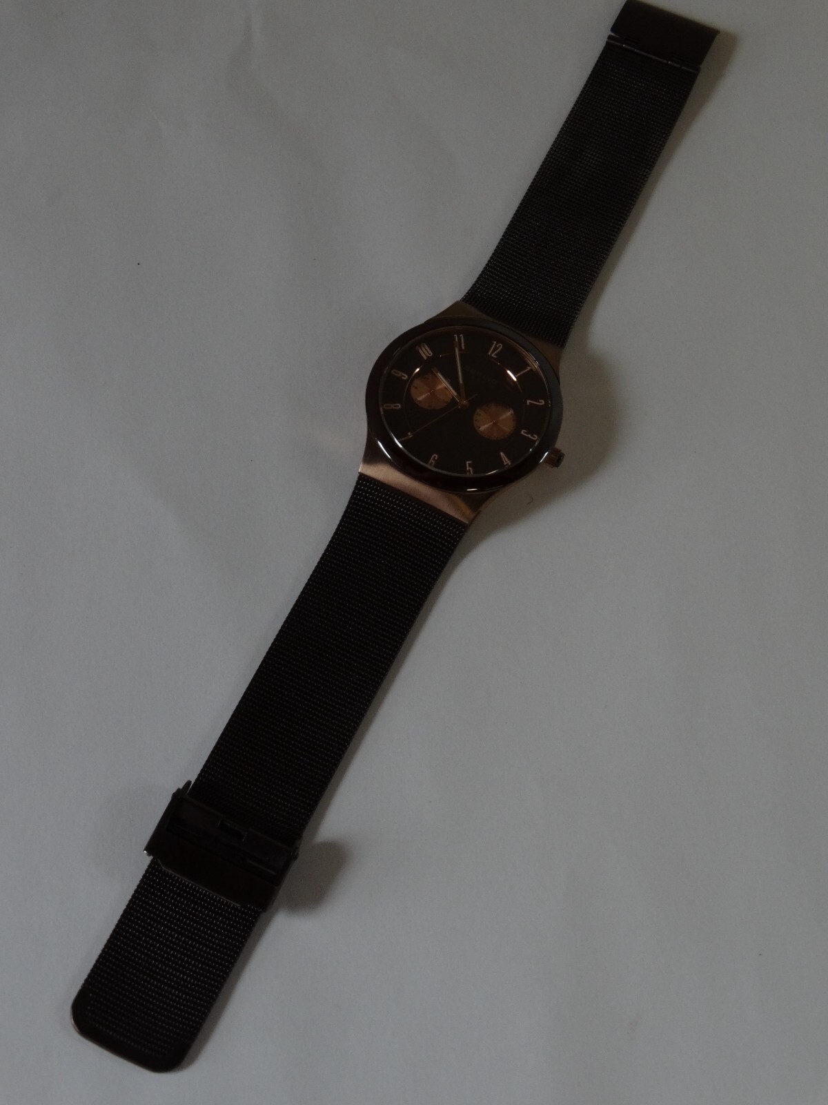 Bering Watch 32139-265 Ceramic Rose Gold Dial Stainless Steel Mesh Band