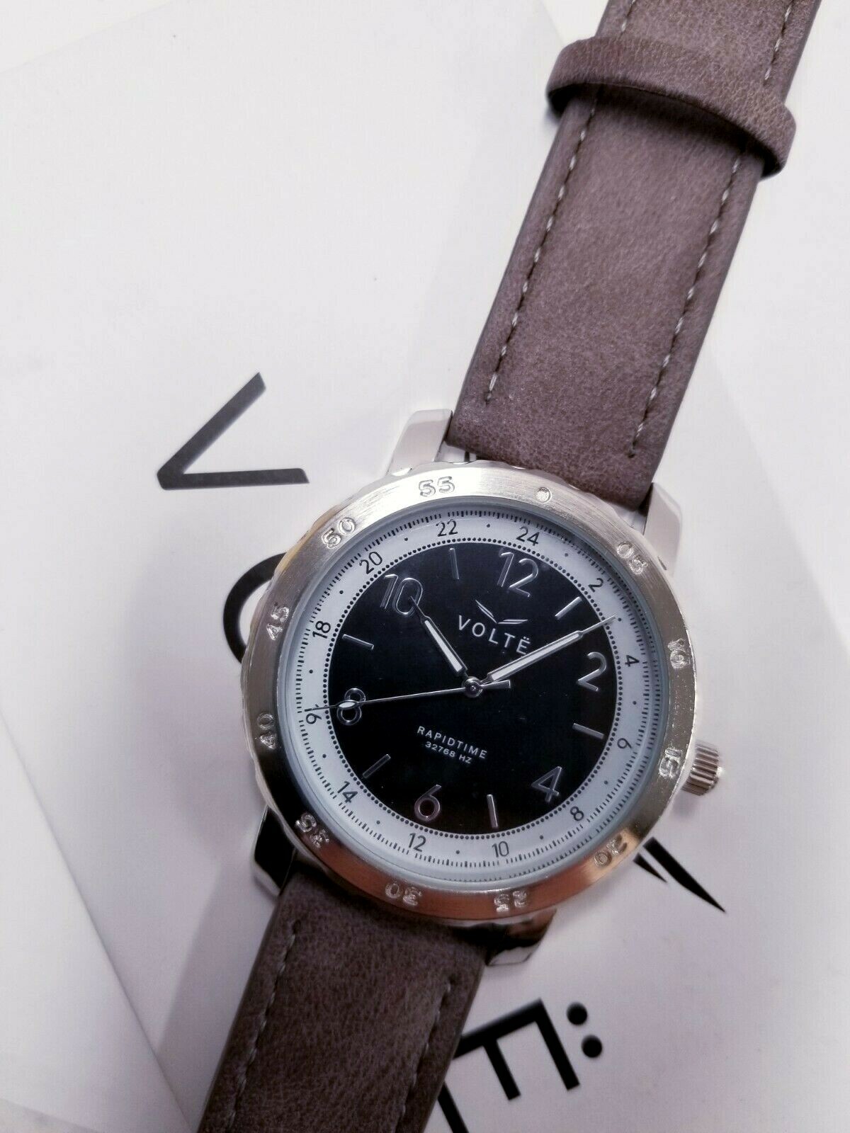 Voltë Rapidtime Watch Grey Leather Band Black White Face Urban 42mm