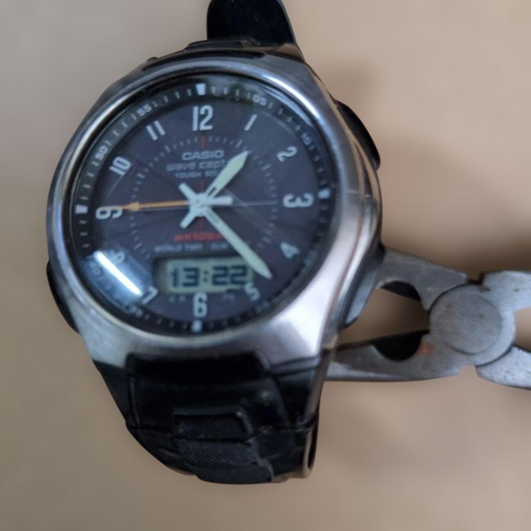 Working condition. CASIO WAVE CEPTOR Tough Solar wristwatch (main unit)