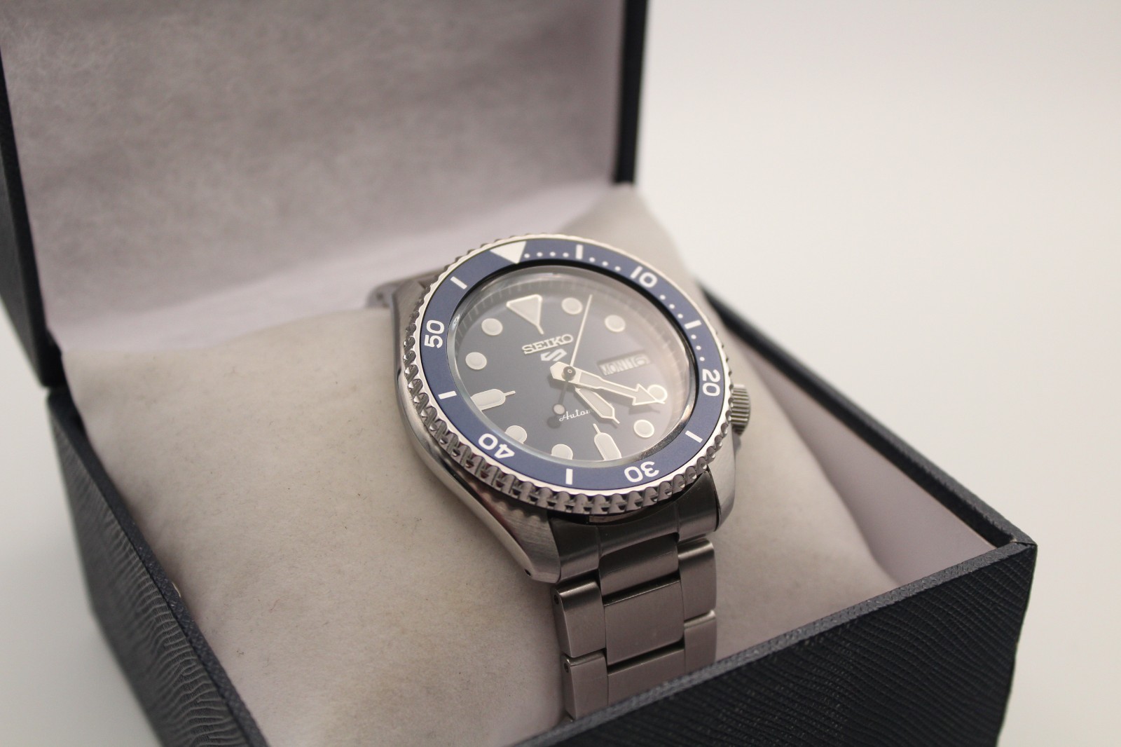 Seiko 5 Sports SRPD51 Automatic Blue Dial 4R36 | Original Bracelet | Excellent