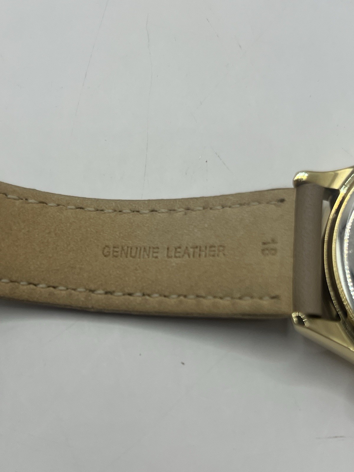 Tommy Hilfiger Women’s Needs New Battery leather band