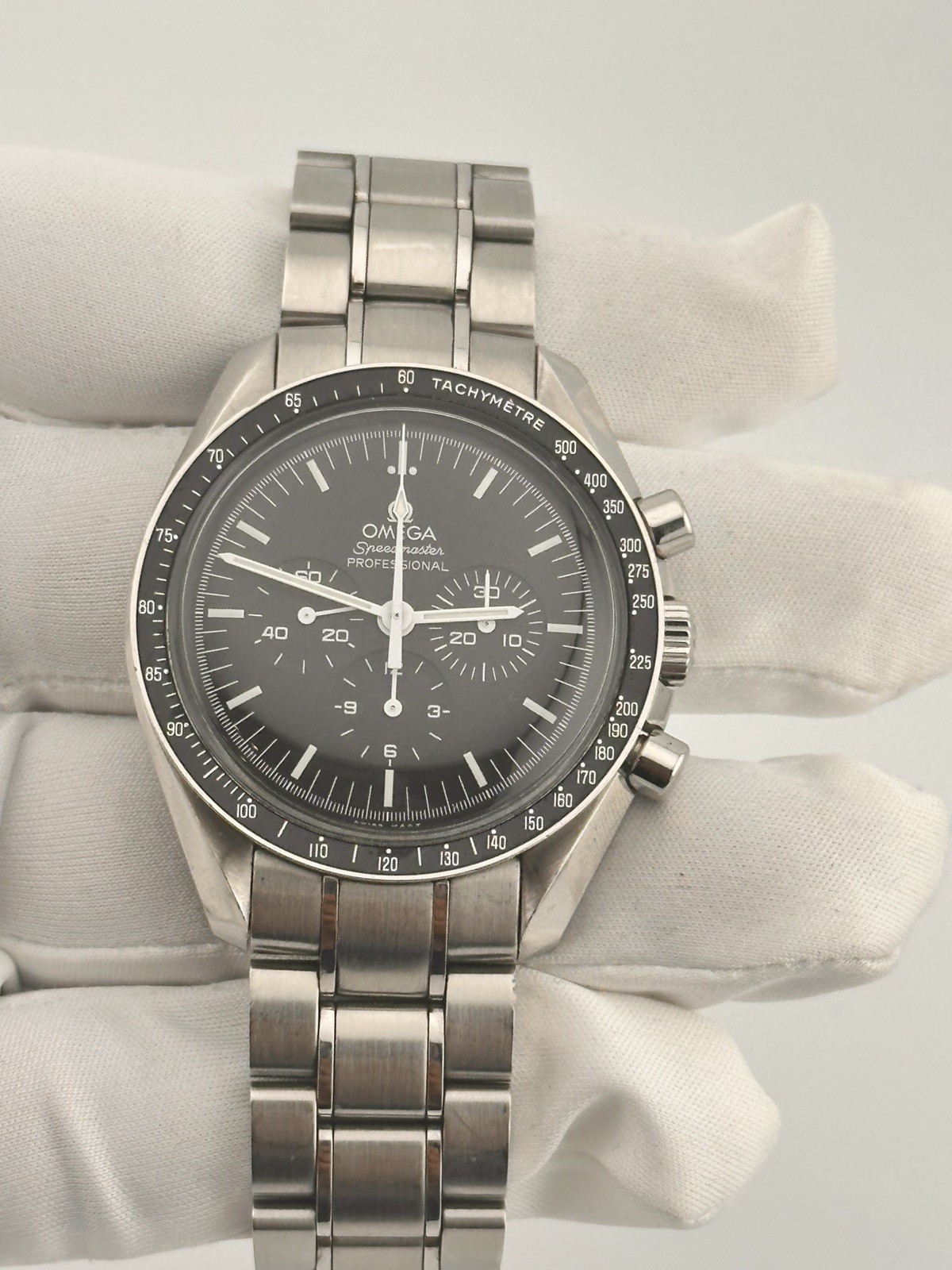 Omega Speedmaster Professional Moonwatch 311.30.42.30.01.005 Big Box edition