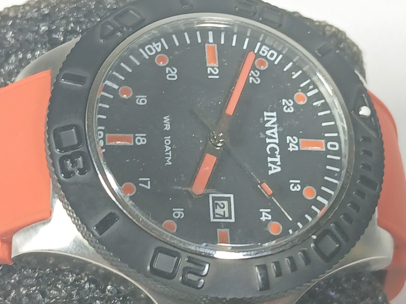 Invicta Pro Diver Men’s Red band Watch Model 29881~46.5 mm~10 ATM WR with Case