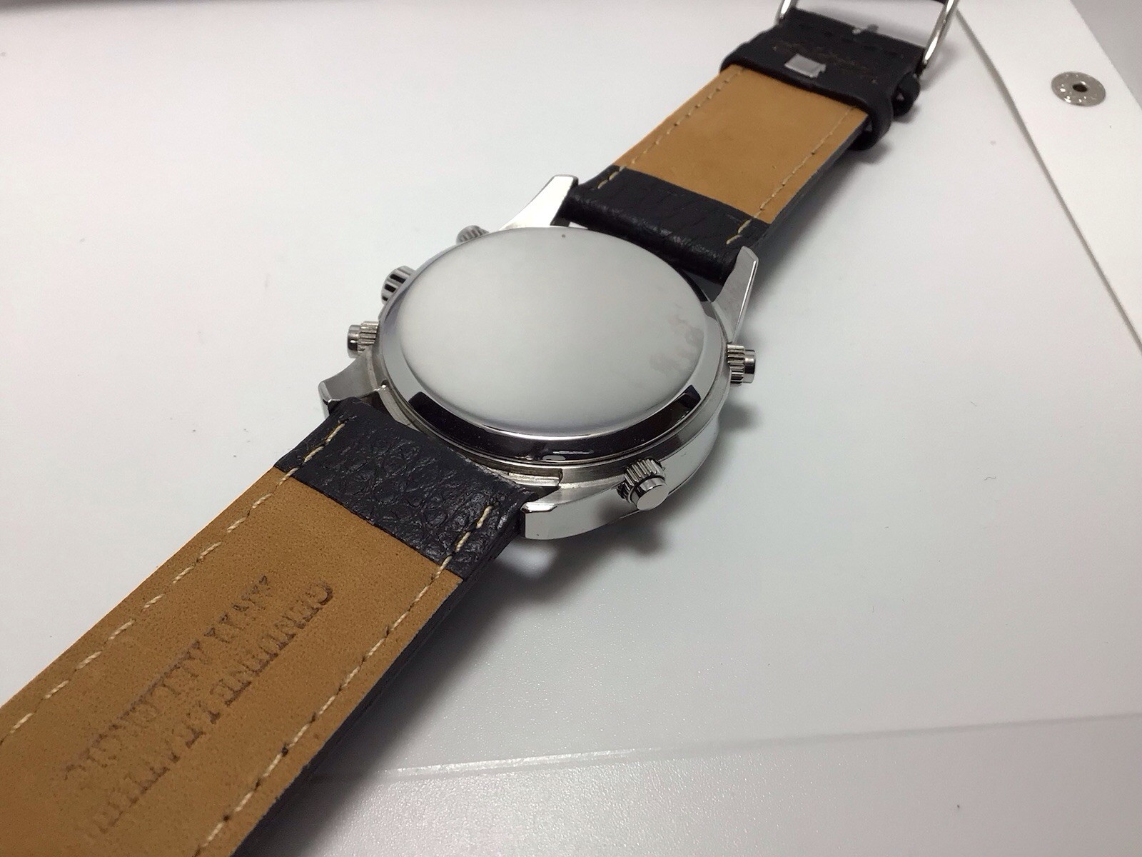 Roots Men’s Watch – Analog & Digital