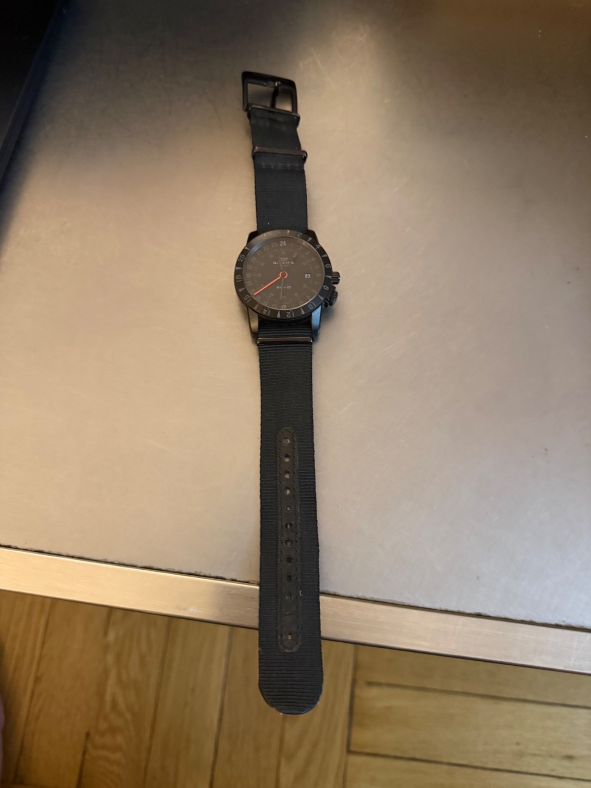 *RARE* Glycine Airman Base 22 GMT (Ref: GL-0215) Automatic men’s watch