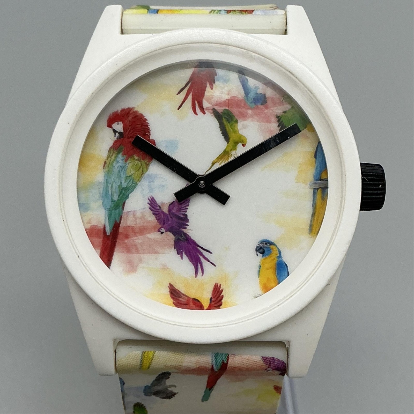Neff Daily Mens Watch 42mm Multicolor Parrot Dial Strap Silicone New Battery