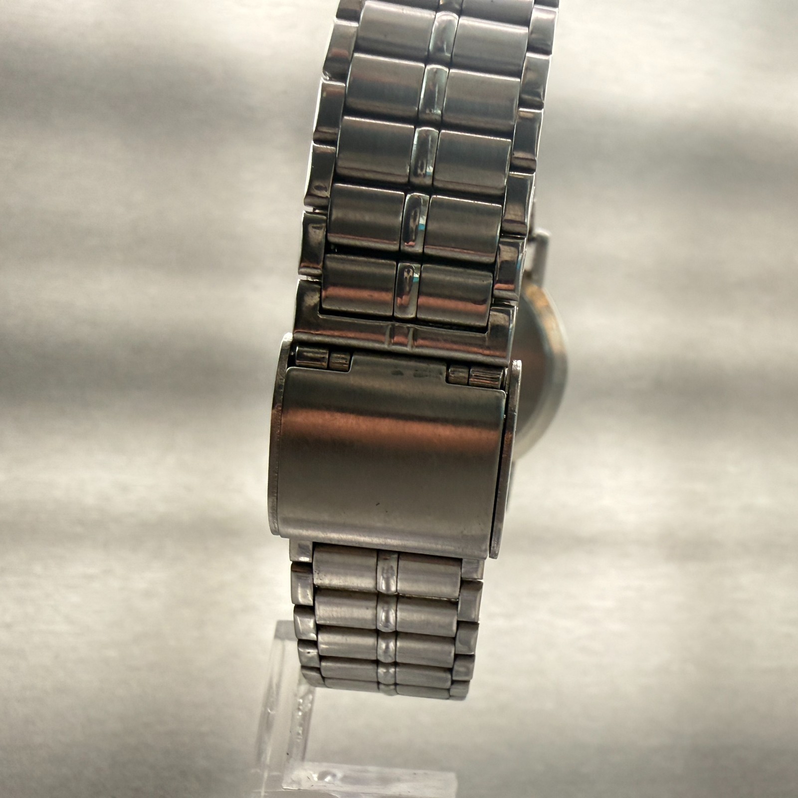 Seiko Chronos Watch Unisex 32mm Silver Dial Silver Date Round 7432-8000 New Batt