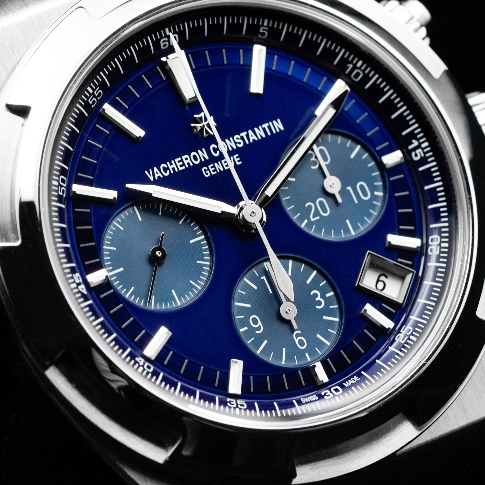 2020 Vacheron Constantin Overseas Chronograph Blue Dial 5500V/110A-B148 Full set