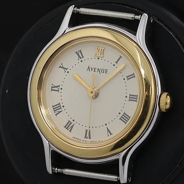 Working condition, excellent condition. Seiko 1F21-0G00 Avenue Quartz Ivory Dial