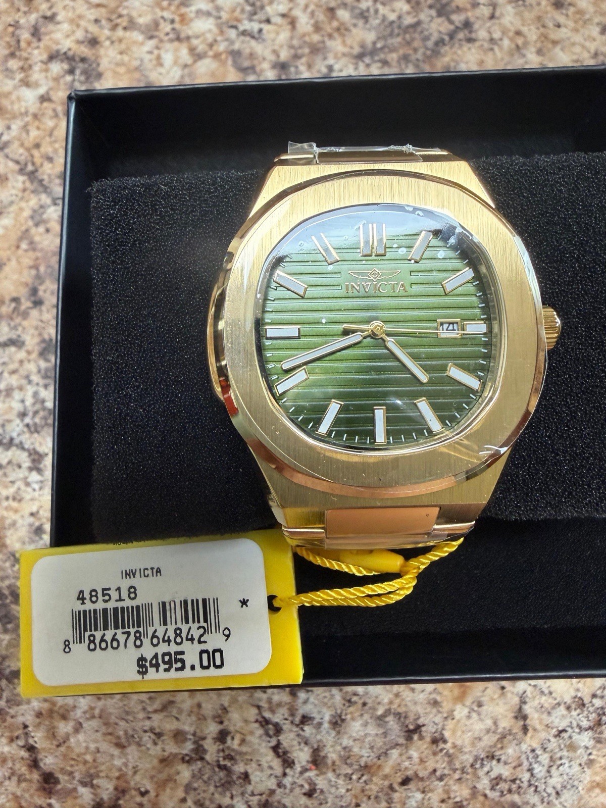 Invicta Men’s Quartz Analog Watch Gold Tone Green Dial Date Bracelet
