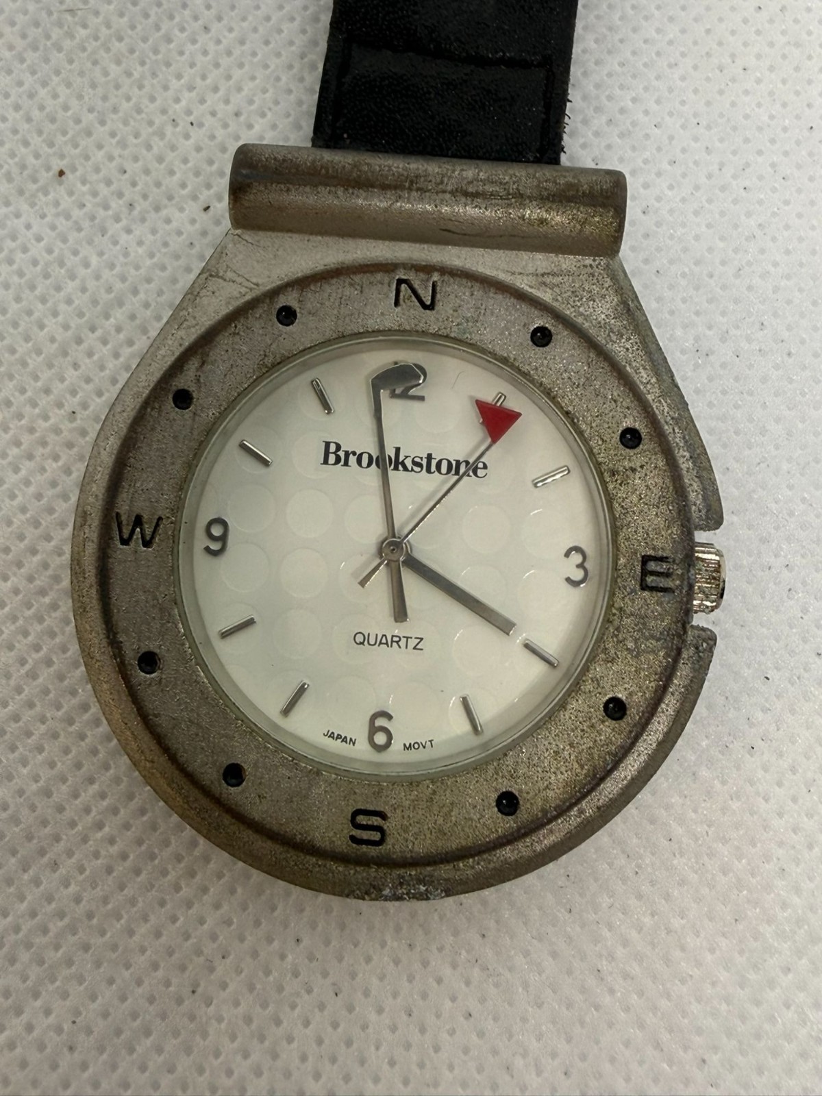 Brookstone Quartz Carabiner Watch White Dial Compass Markers Metal Clip Outdoor