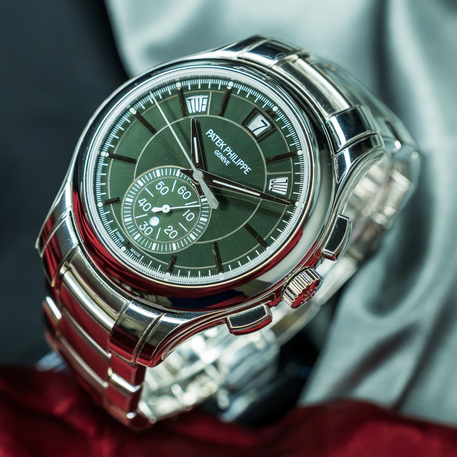 Patek Philippe Annual Calendar Chronograph 5905/1A-001 | Full Set 2024