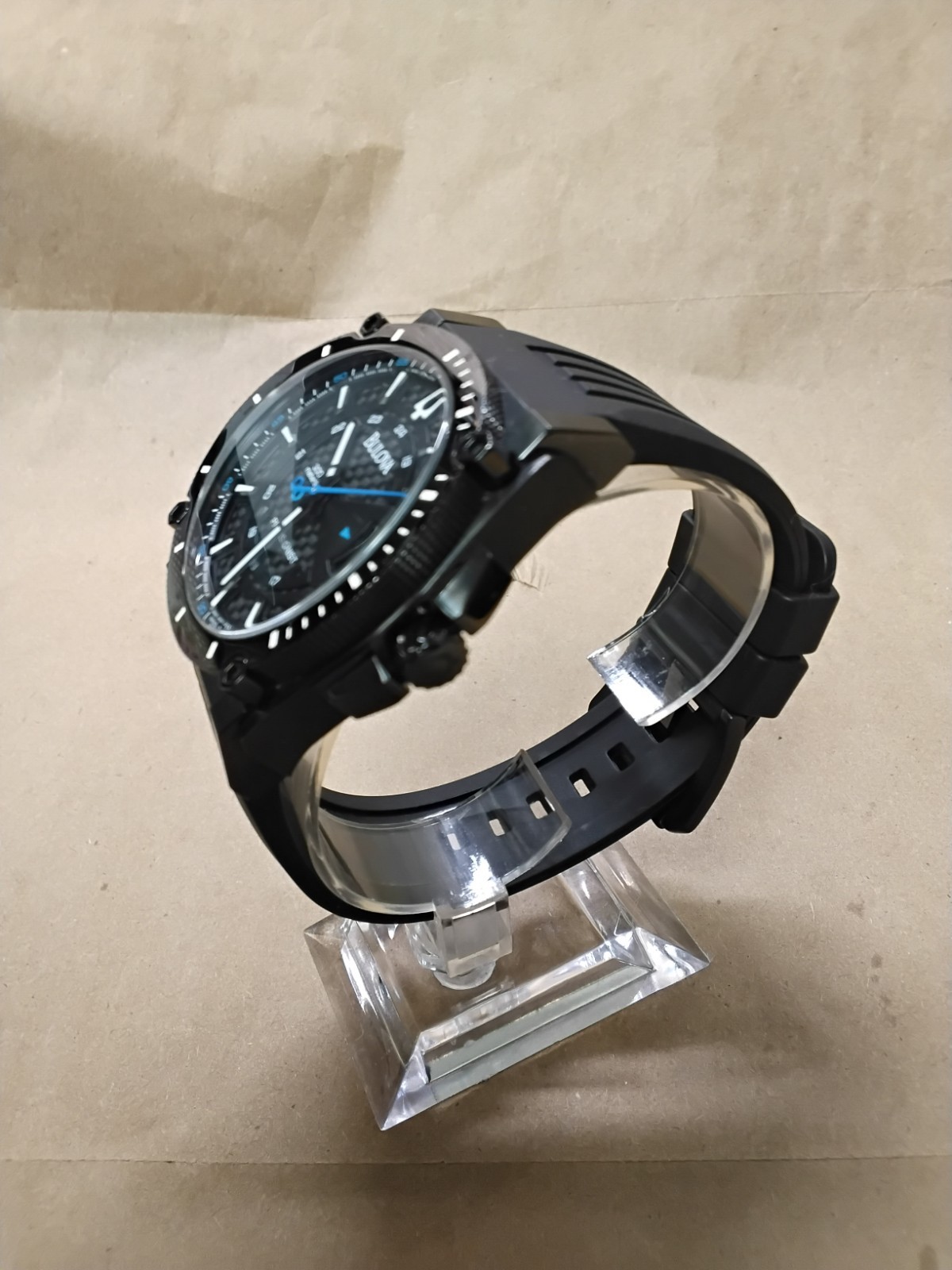 Bulova Precisionist Champlain C960944 ( 98B142 ) Rubber/Silicone Strap Working