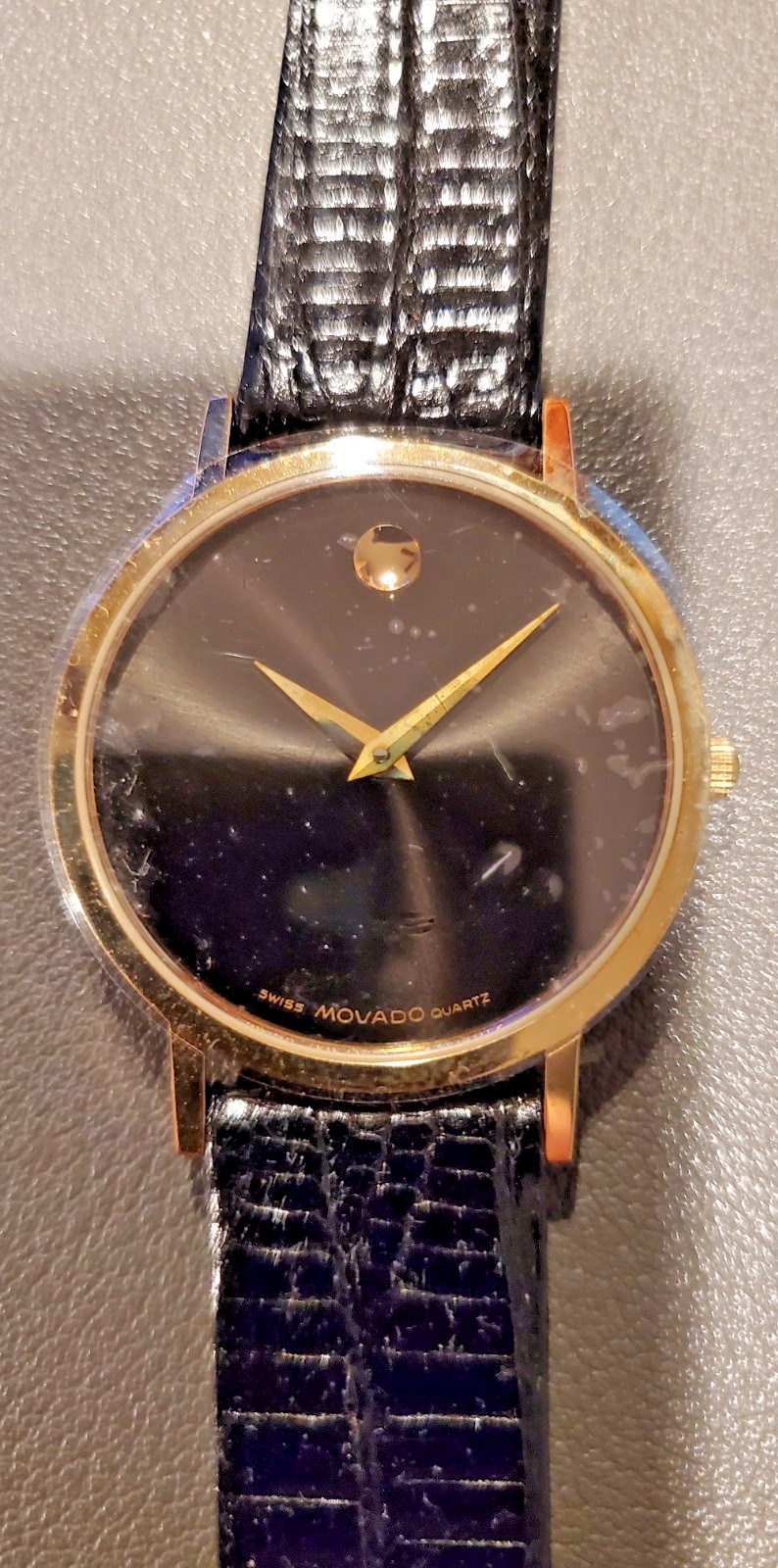 New Movado Museum Classic 31mm Watch 87.45.882.1 Black Dial Gold Swiss Quartz