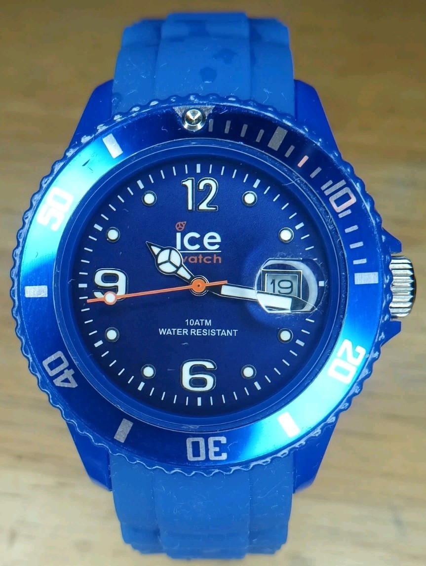 Ice Quartz Analogue Blue Dial Resin Case And PU 2 Piece Strap 4 Hand Mvmt Date