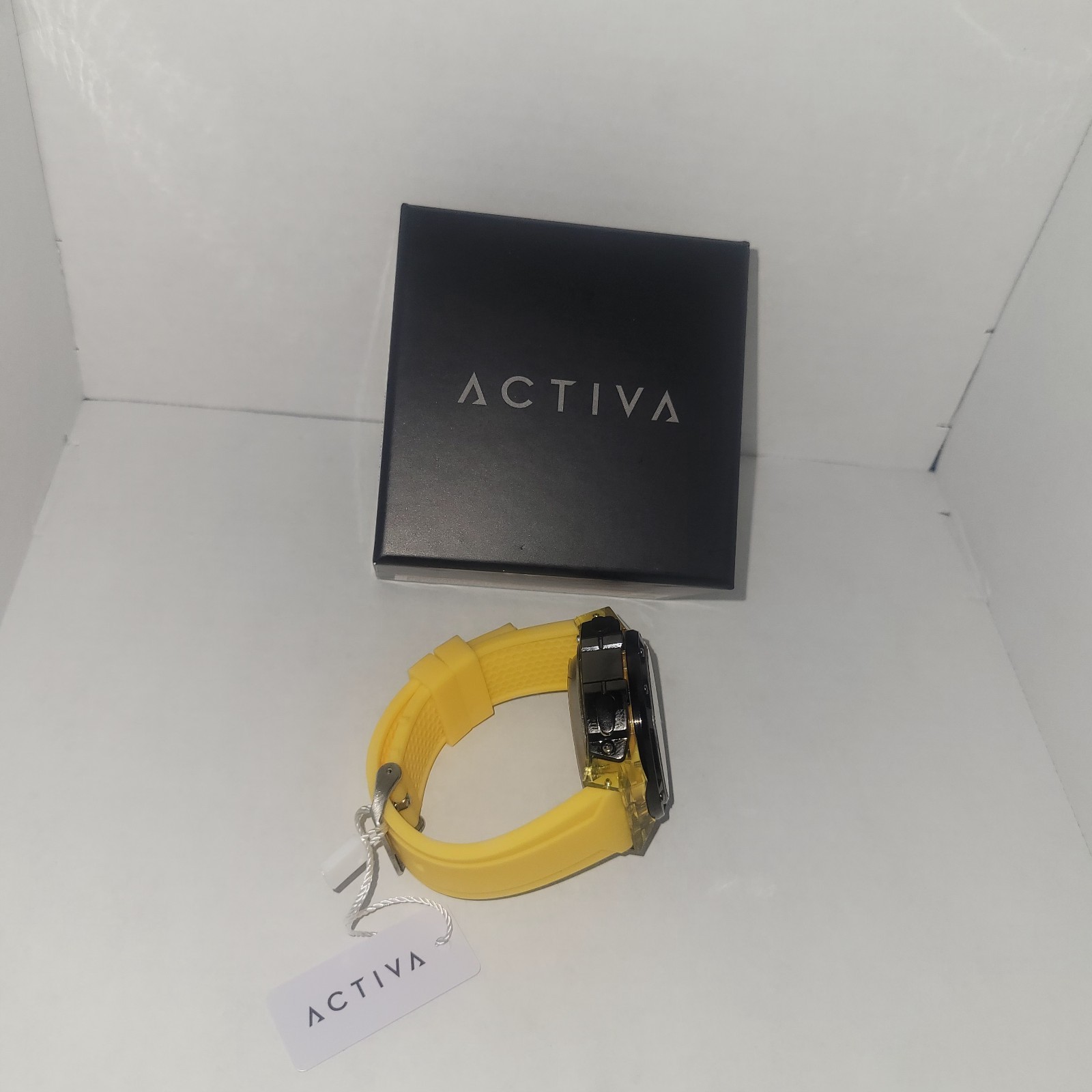 ACW 8118-001 INVICTA WATCHES Activa 51mm Yellow N Black