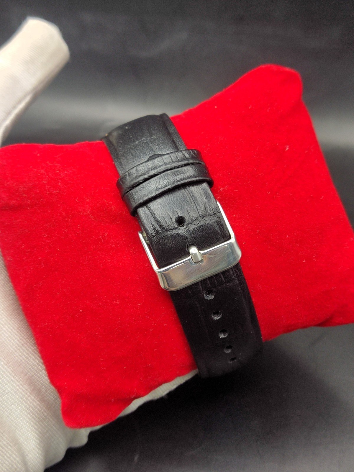 Vintage Refurbished Seiko Quartz Rectangular Blue Dial Faux Leather Strap