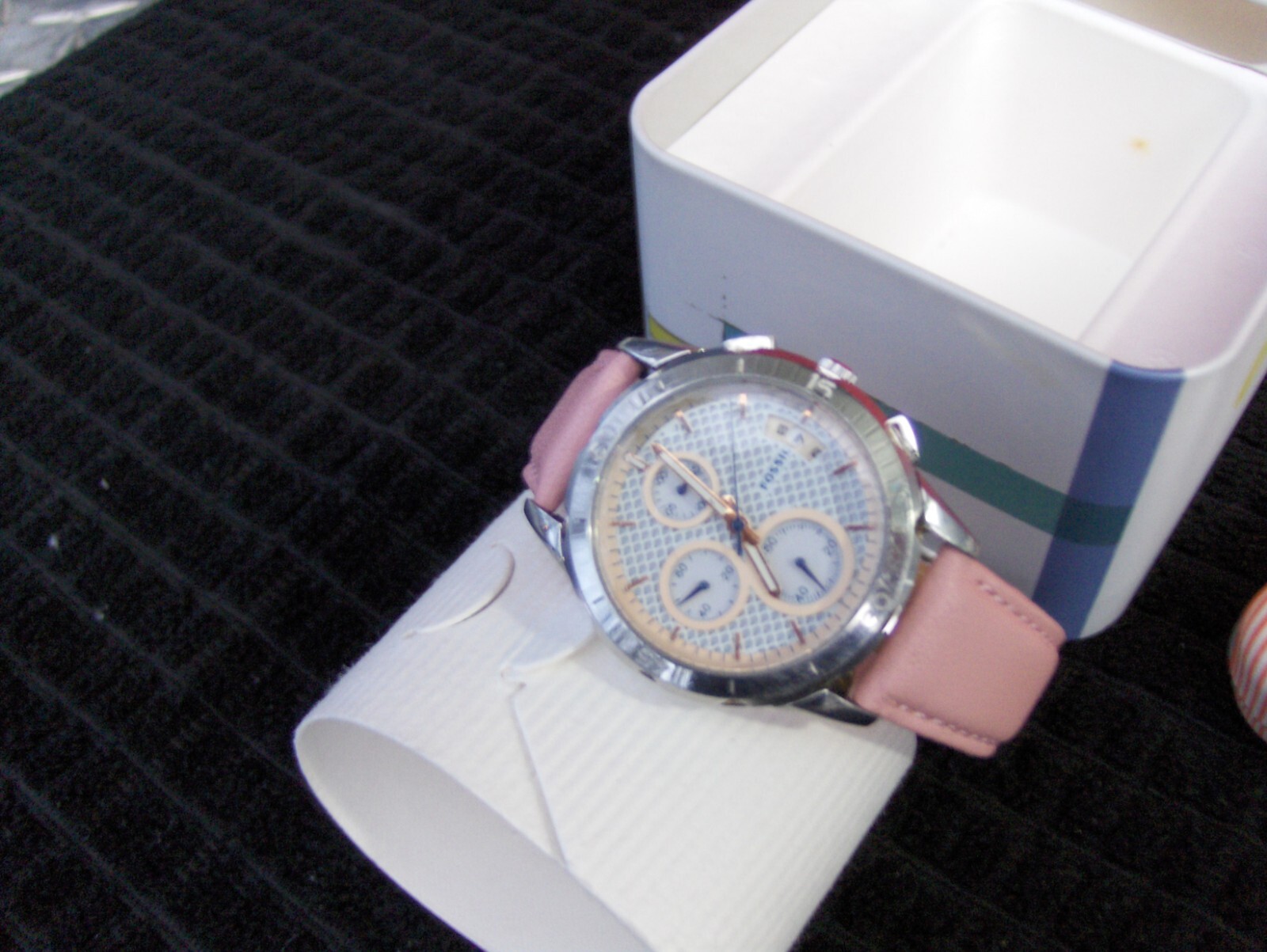 FOSSIL ES 4024 MODERN PURSUIT 3 EYE CHRONOGRAPH DIALS AND DATE WINDOW