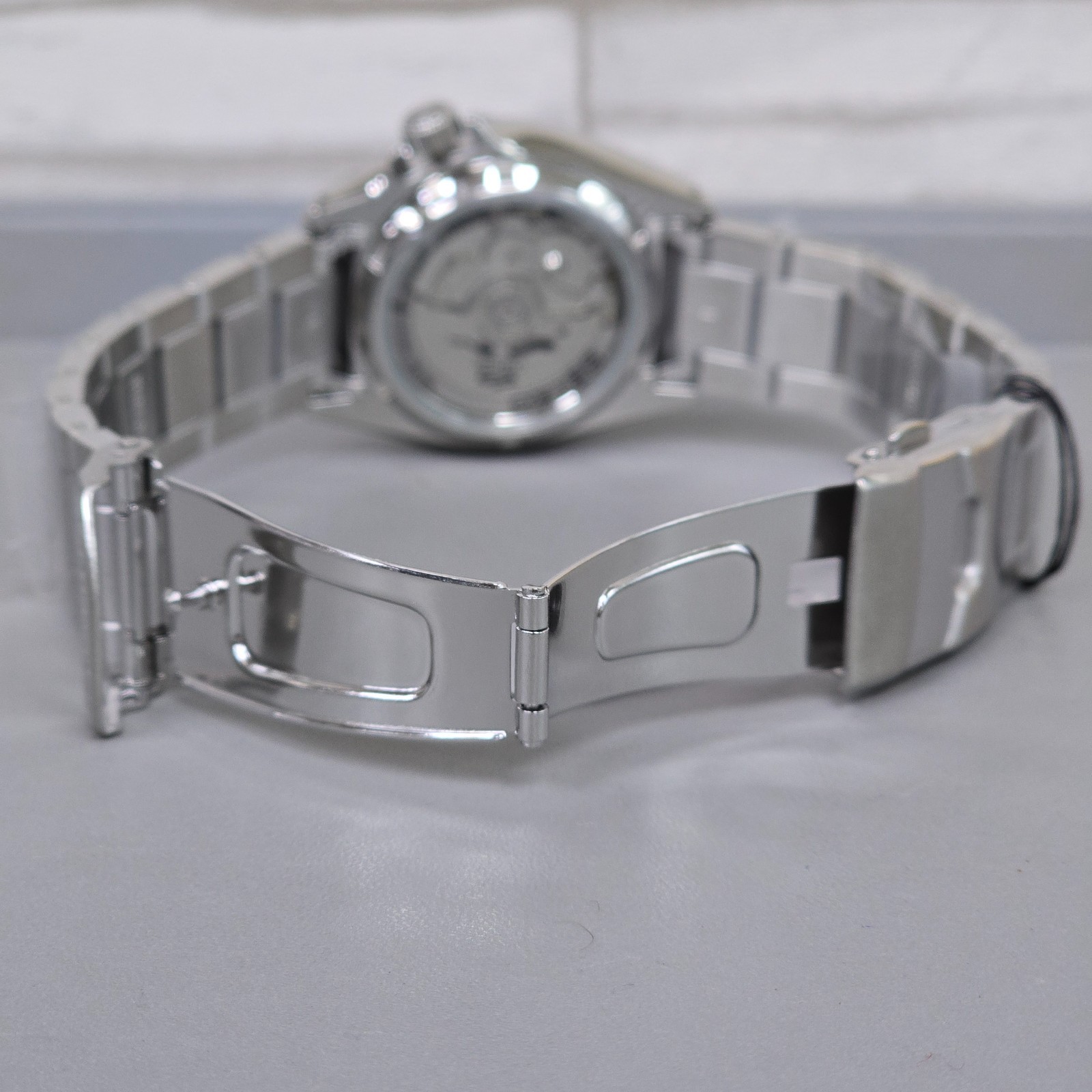 Seiko 5 Rare Automatic Green Arabic Dial SRPH49K1 Stainless Steel Men’s Watch