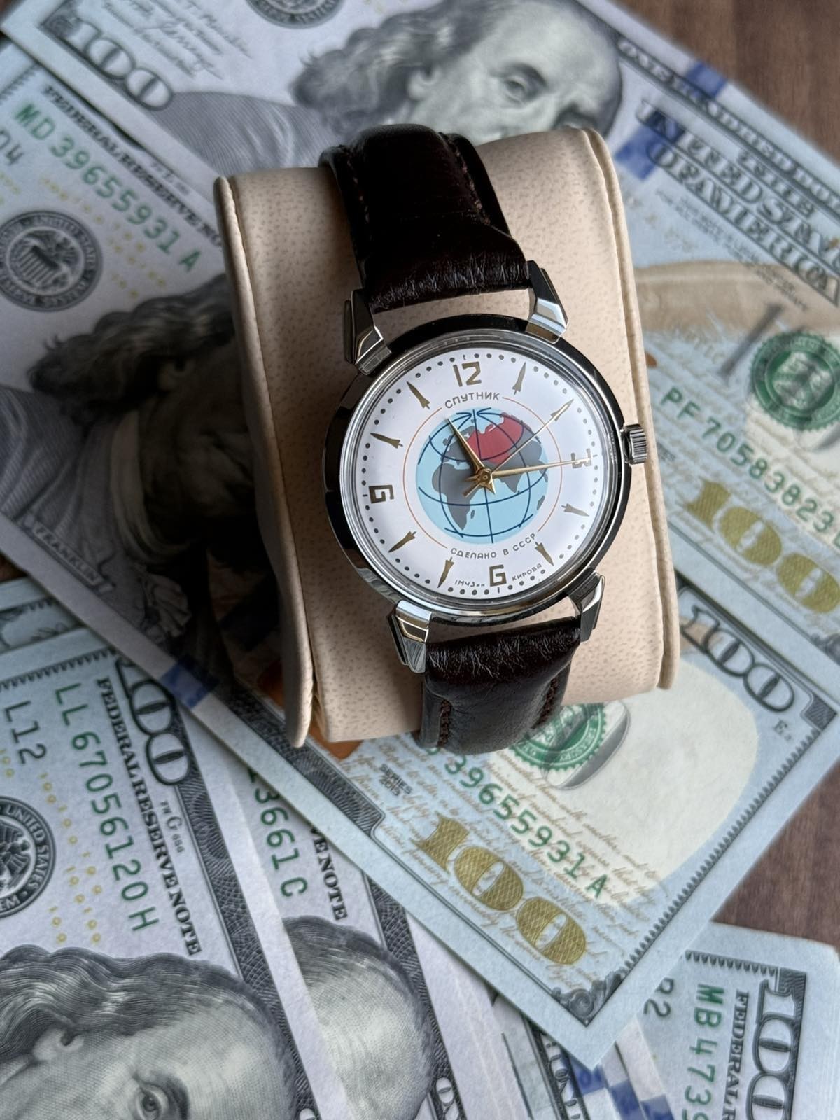 Watch Raketa Sputnik Mechanical Kirovskie Vintage Soviet USSR Russian Men’s RARE
