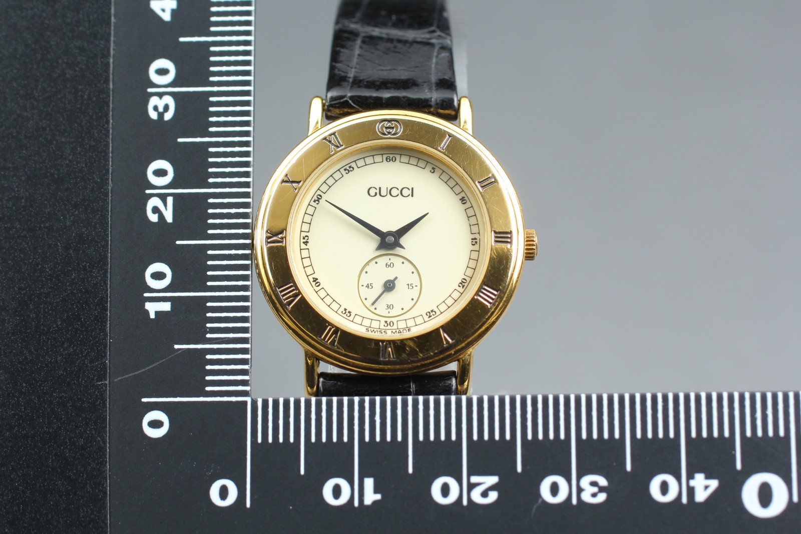 [Near MINT] GUCCI 3000.2.L Small seconds 26mm Ivory Dial Quartz Women’s Watch