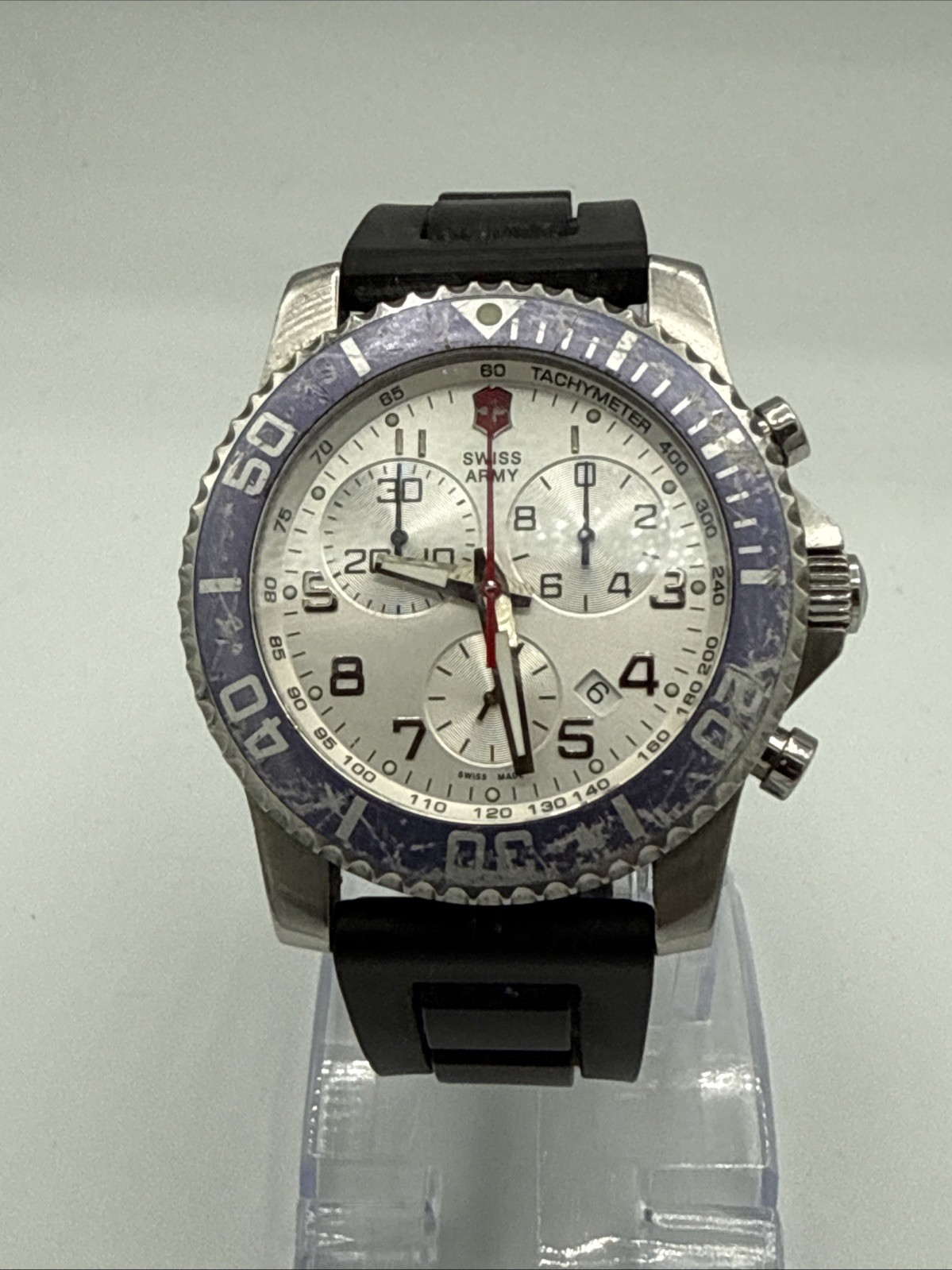 Victorinox Swiss Army Watch Maverick GS Chronograph Violet Bezel READ DETAILS