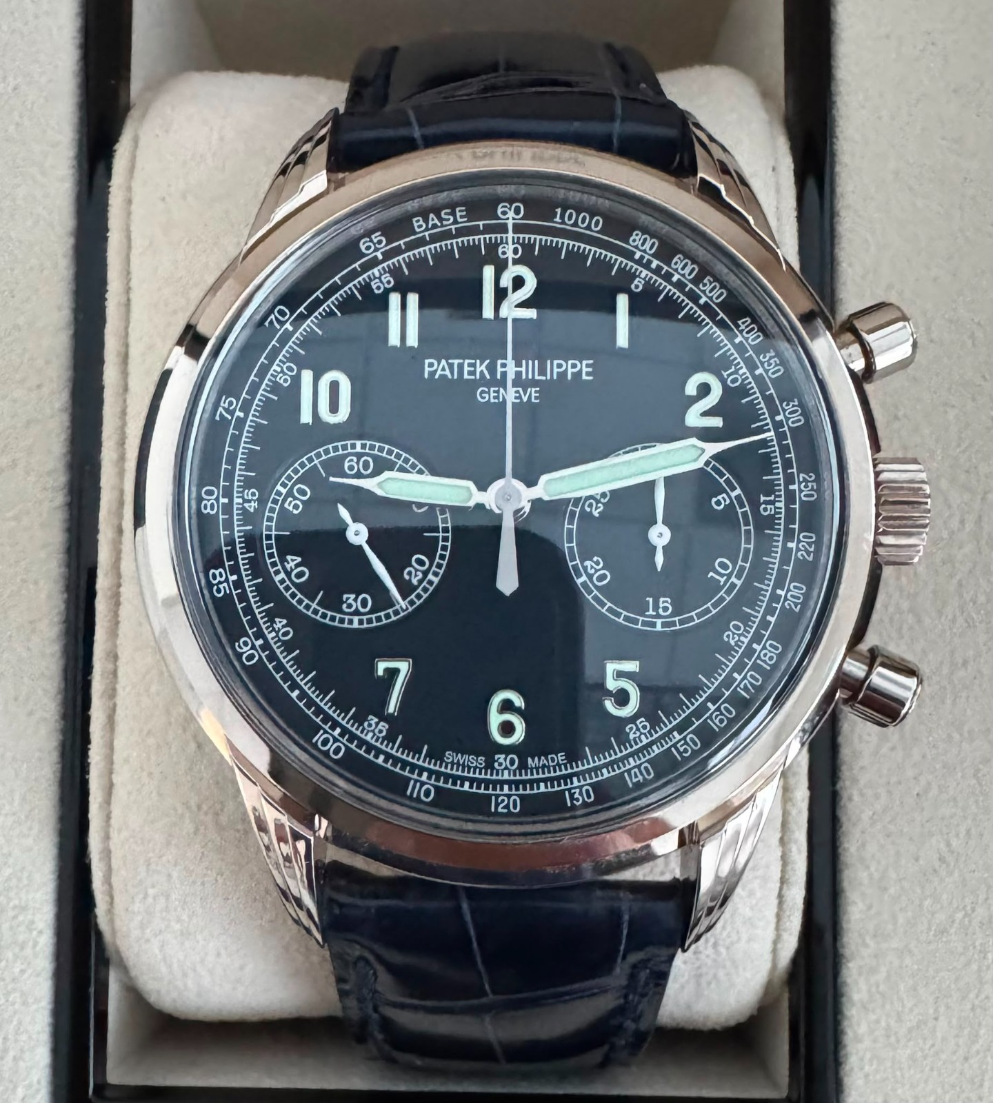 Patek Philippe Complication 5172G-001 Complete Set (Box and Papers)