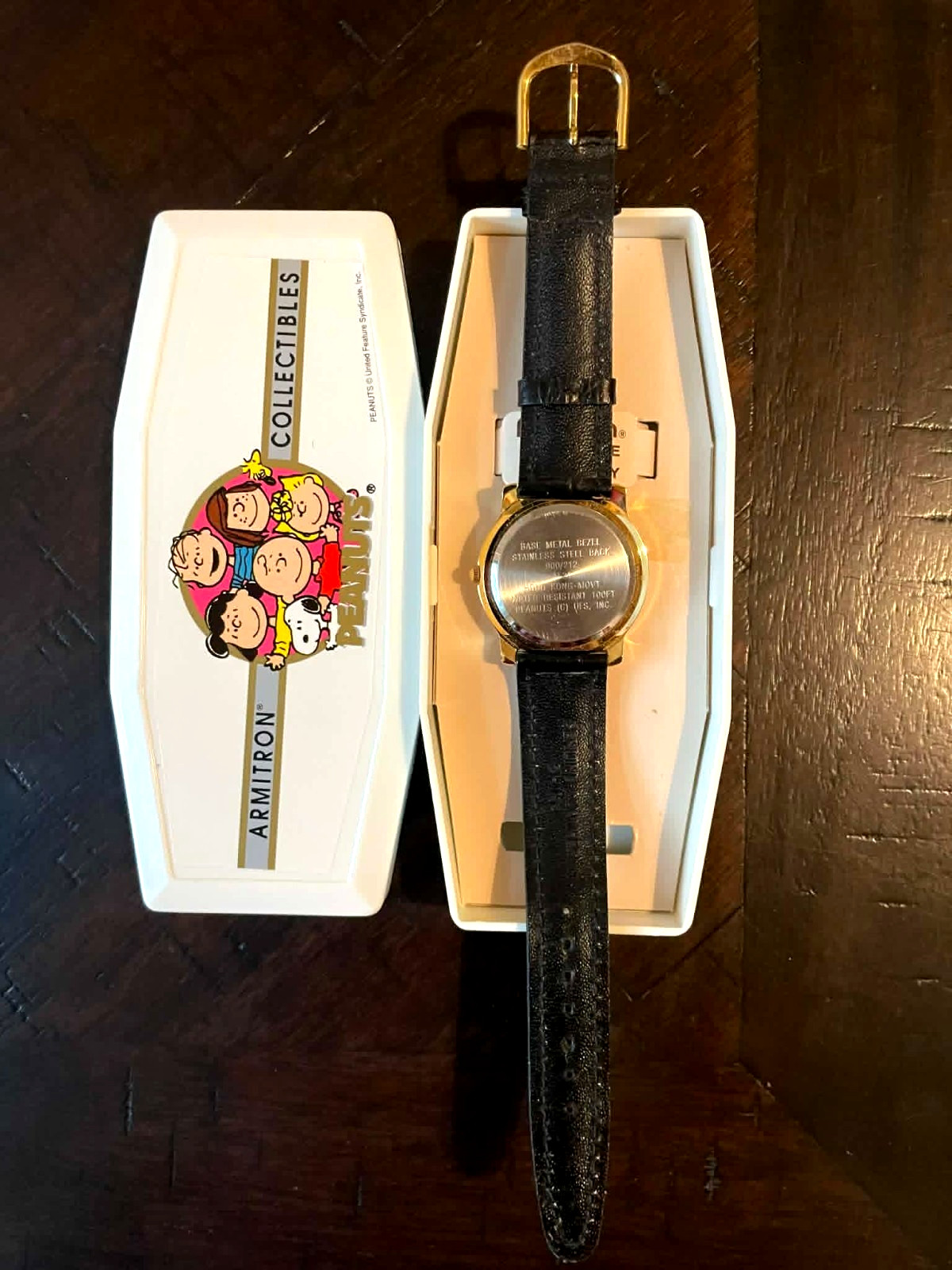 Armitron Peanuts Snoopy “Joe Cool” Collectible Watch Black Leather Band