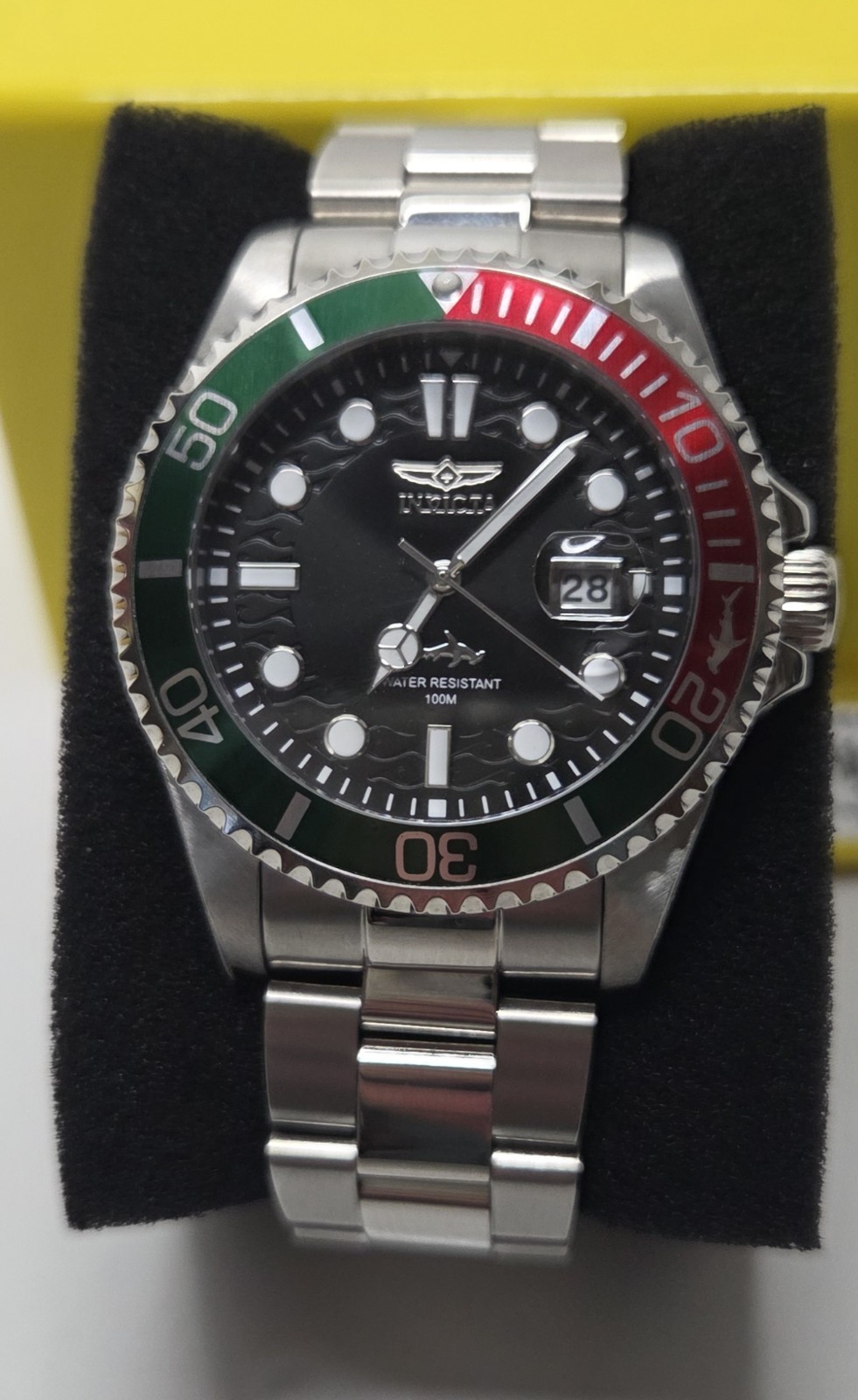 Invicta Men’s Watch Pro Diver Red and Green Black Dial 44706 Stainless Steel