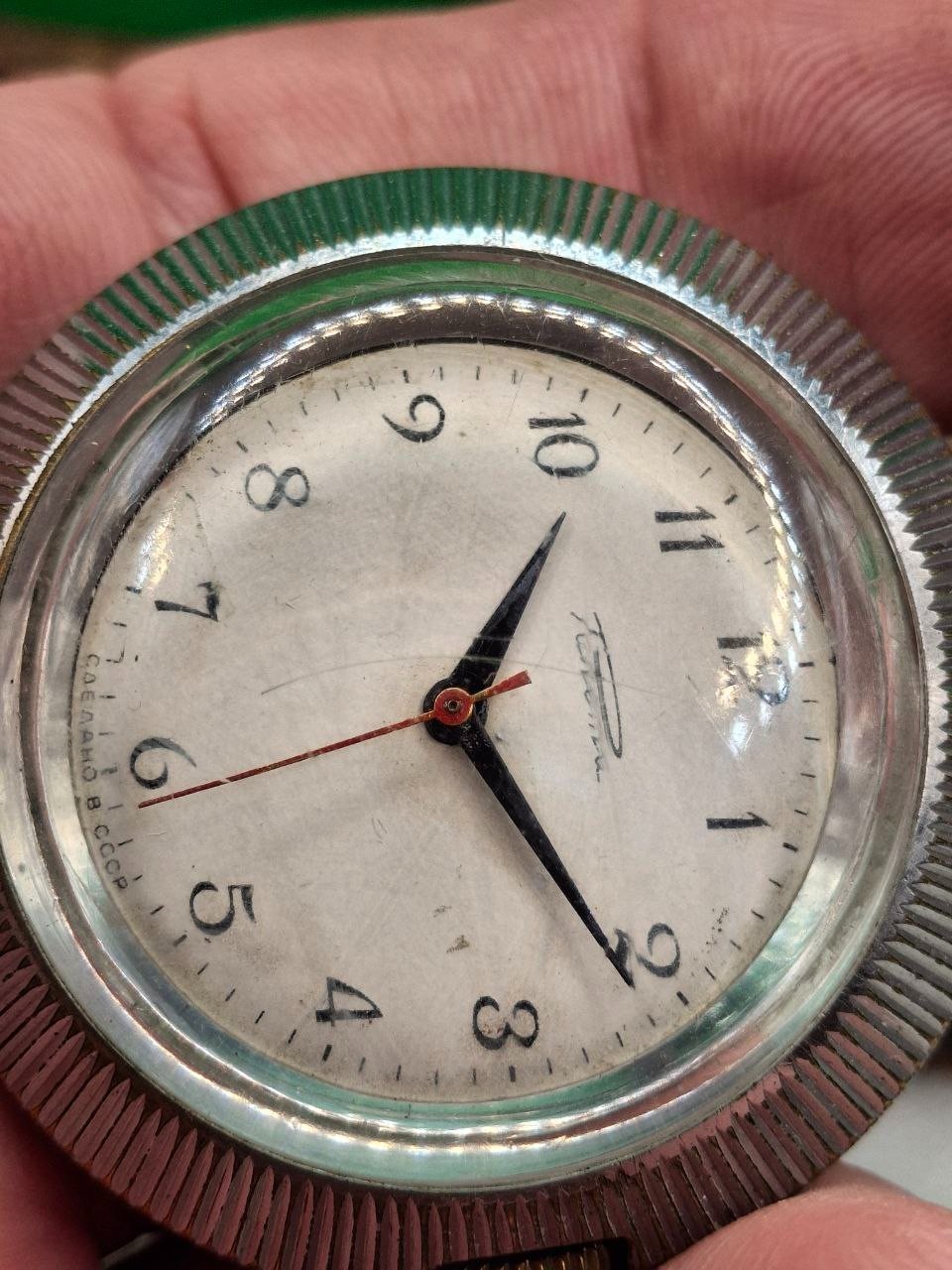 Wristwatch RAKETA 2609А