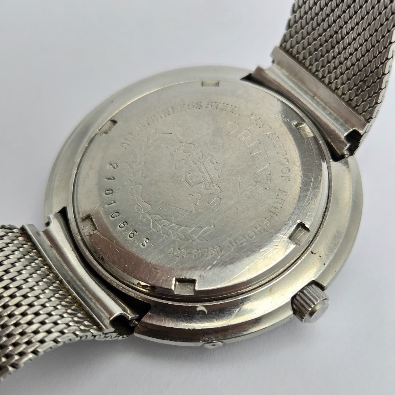 ORIENT CRYSTAL 429-61760 AUTOMATIC 27 JEWELS UFO DAY/DATE VINTAGE MEN’S WATCH