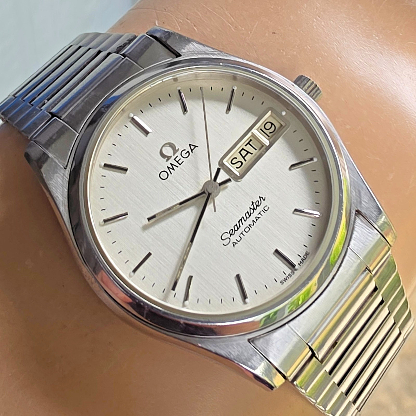 Vintage OMEGA seamaster men’s automatic watch day/date swiss 1982 #2