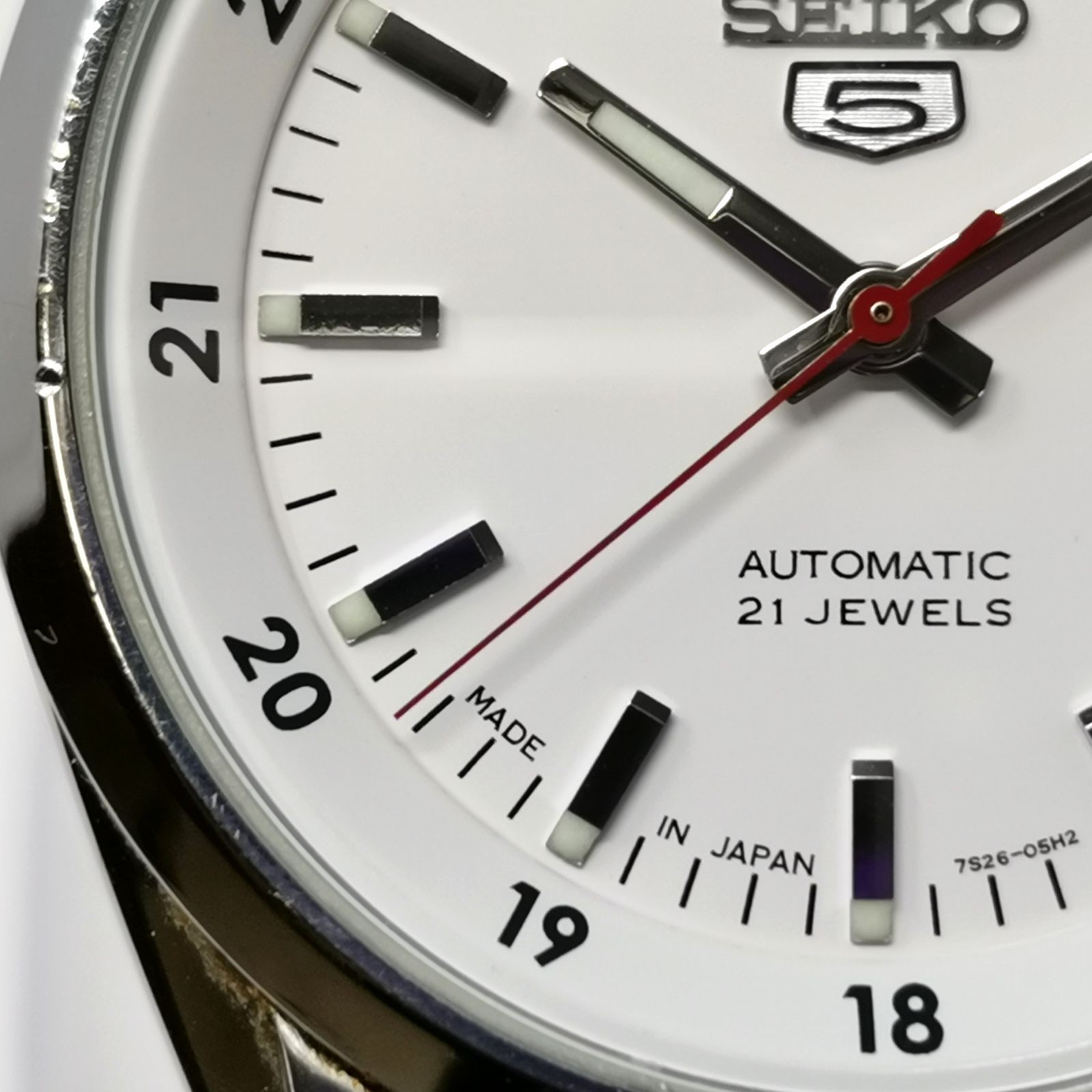 SEIKO 5 automatic 7S26 02C0 white transparent back 21 jewels From Japan