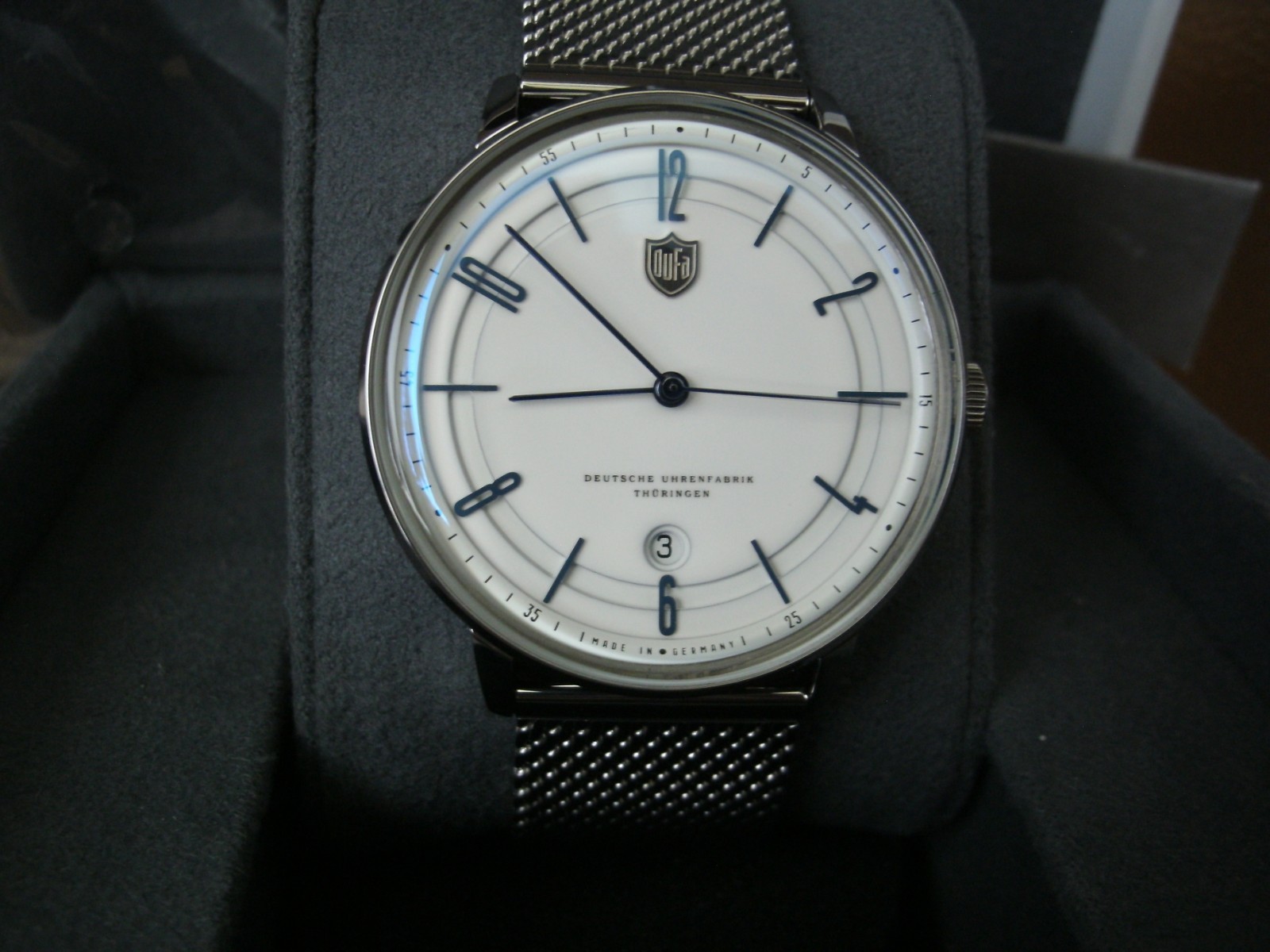 Dufa DF-9016 Bayer Watch working, keeping time. Swiss Sellita SW200