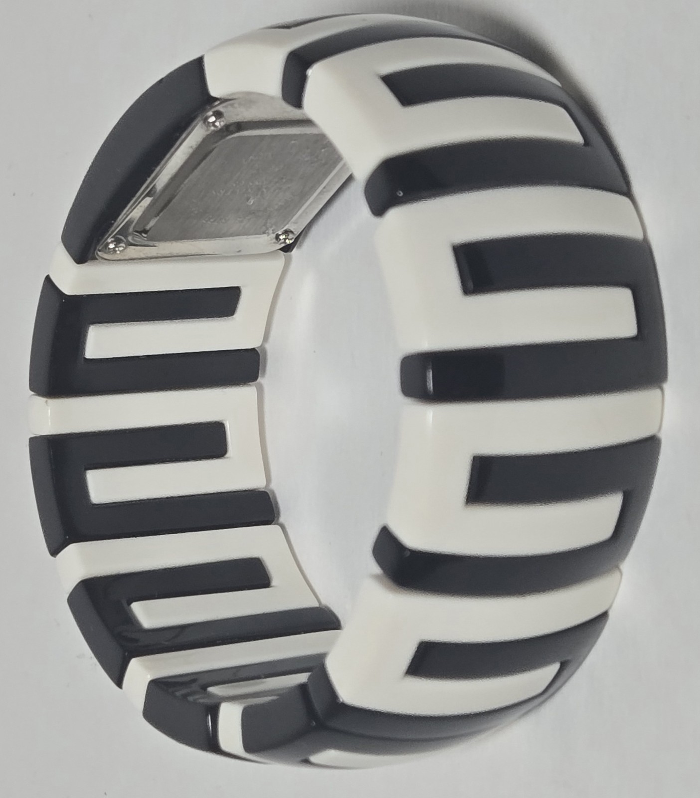 Joan Rivers Classics Stretch Watch Black White Chunky Quartz