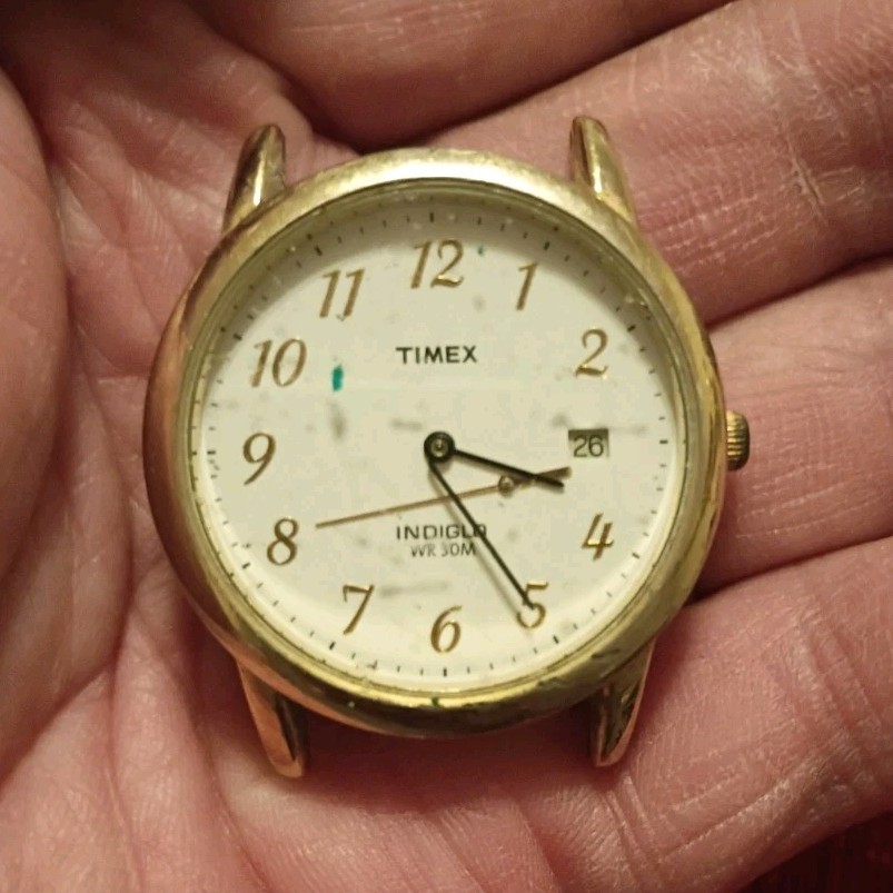 Timex Indiglo Quartz Gold Tone Round White Arabic Dial Date Wristwatch 30m