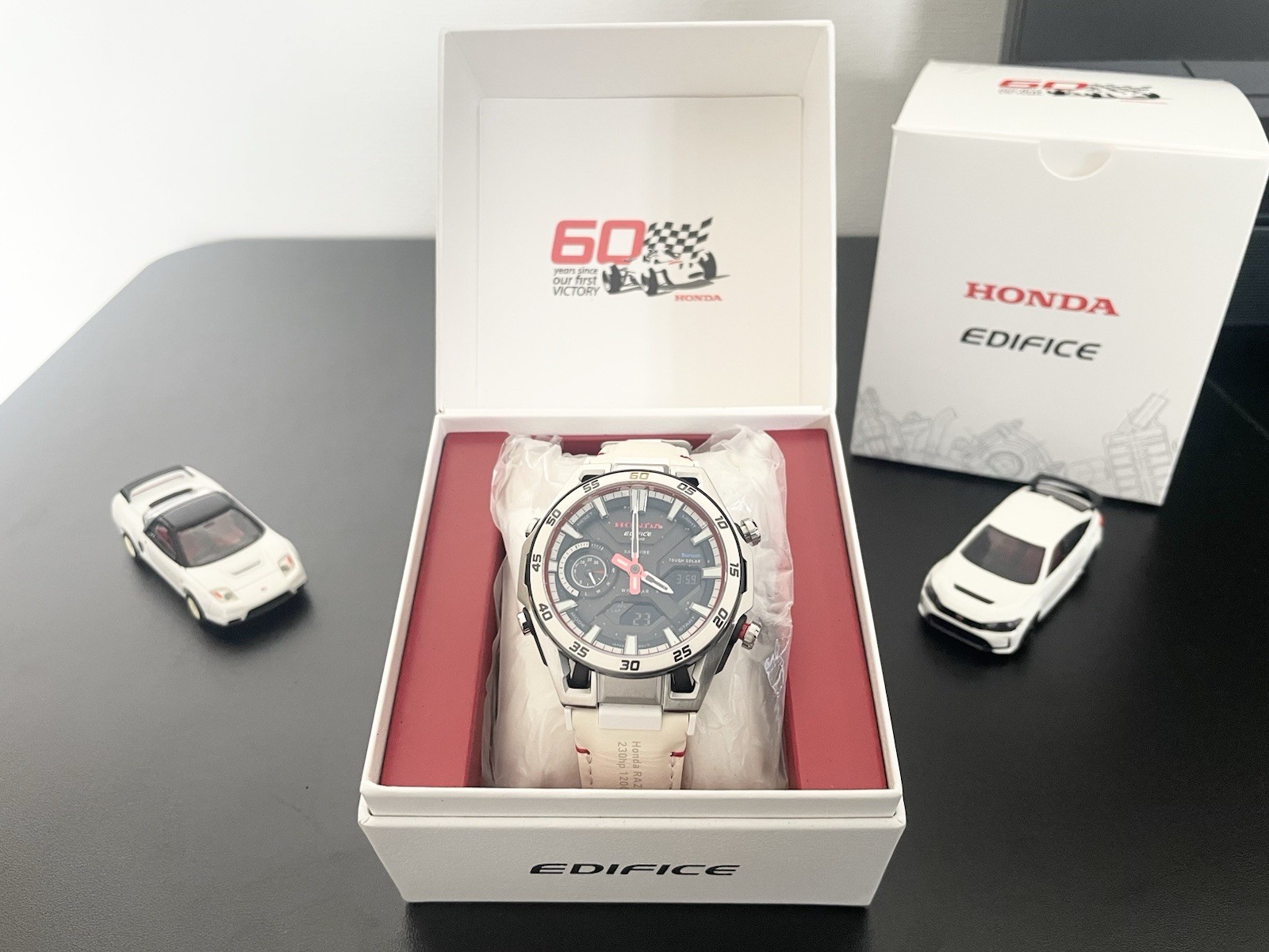 Casio Edifice Honda F1 60th Watch ECB-2300HR-1AJR JDM Championship White Genuine