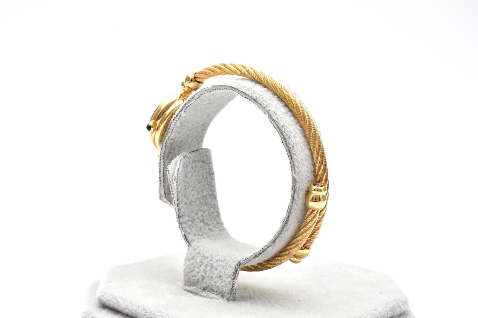 [Near MINT] Gucci 2700.2.L 20mm shell Dial Gold Bangle Quartz Women’s Watch②