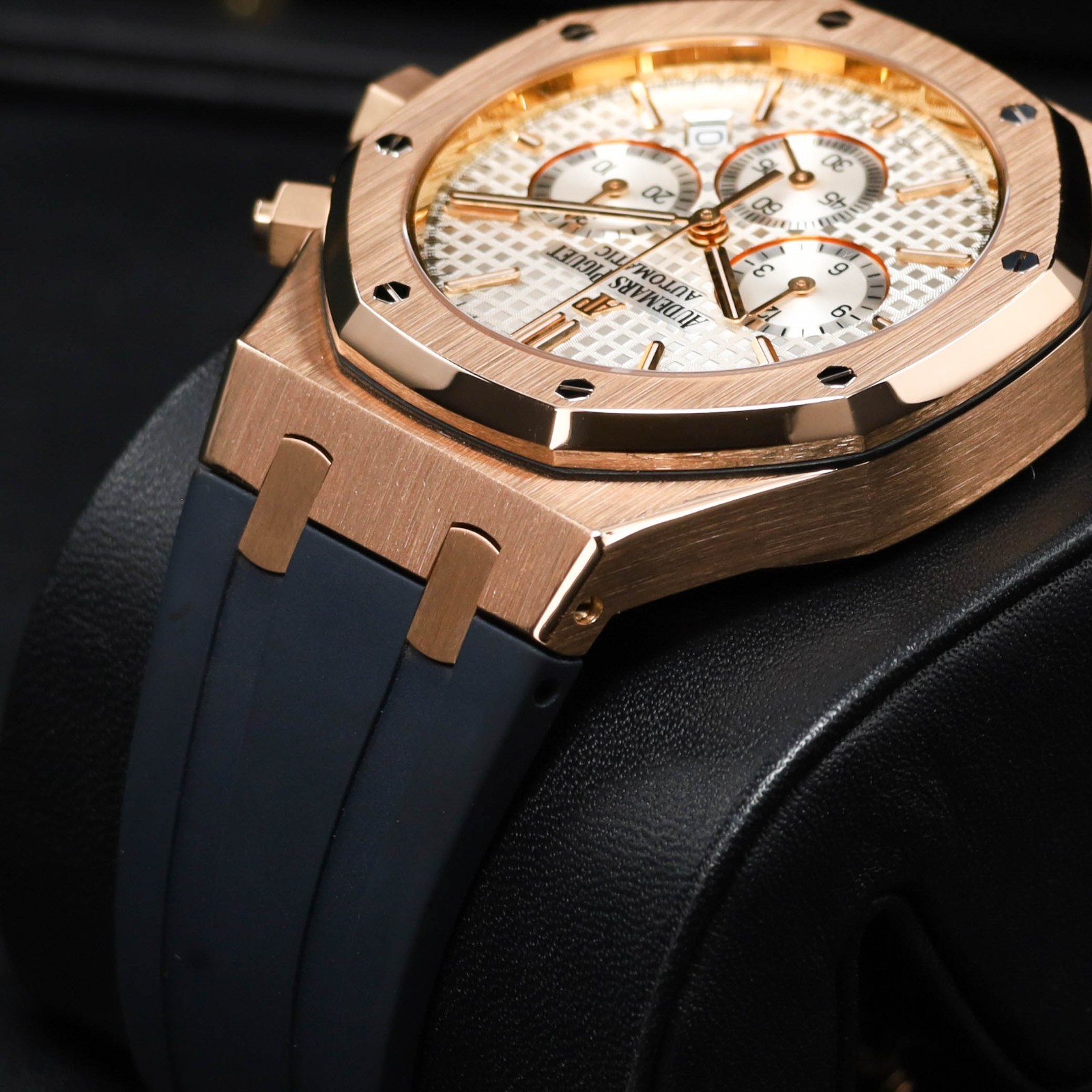 Audemars Piguet Royal Oak 39mm Rose Gold Silver Tapisserie Strap 26320OR