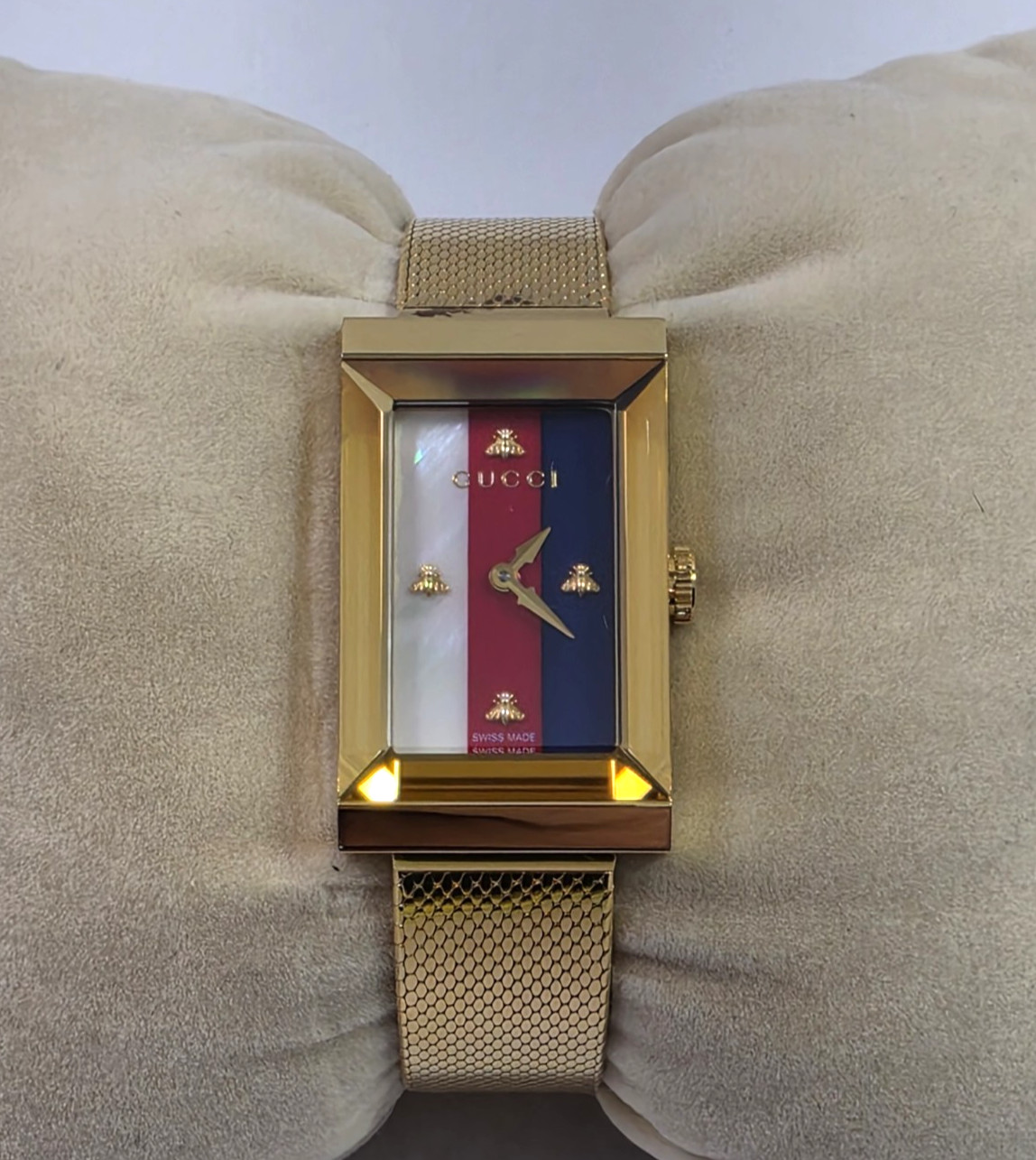 Gucci G-Frame SWISS Quartz Gold Tone Stainless Steel Ladies Mesh Watch YA147410